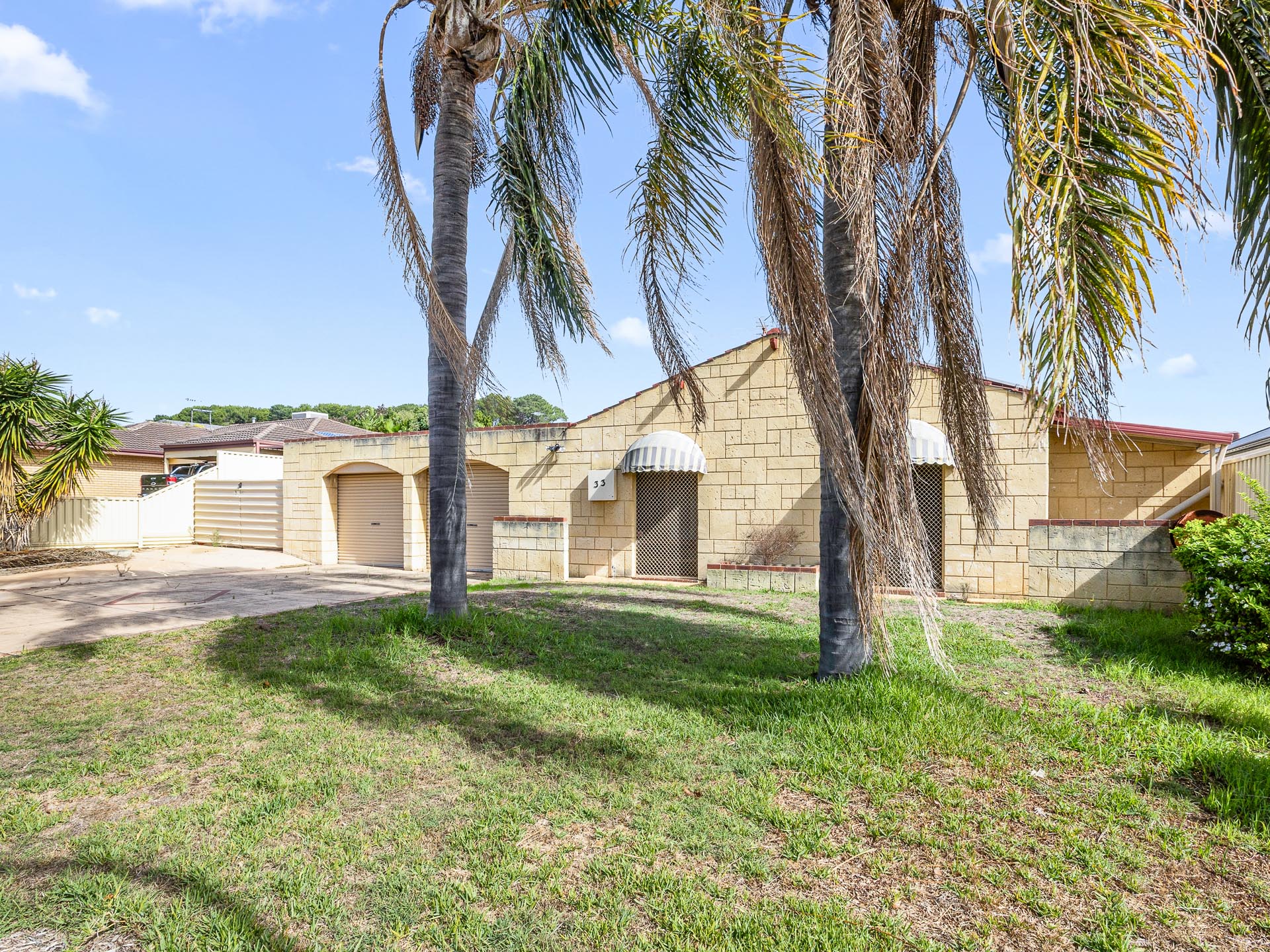 33 AINSLIE COURT, Kardinya WA 6163 - Image 4