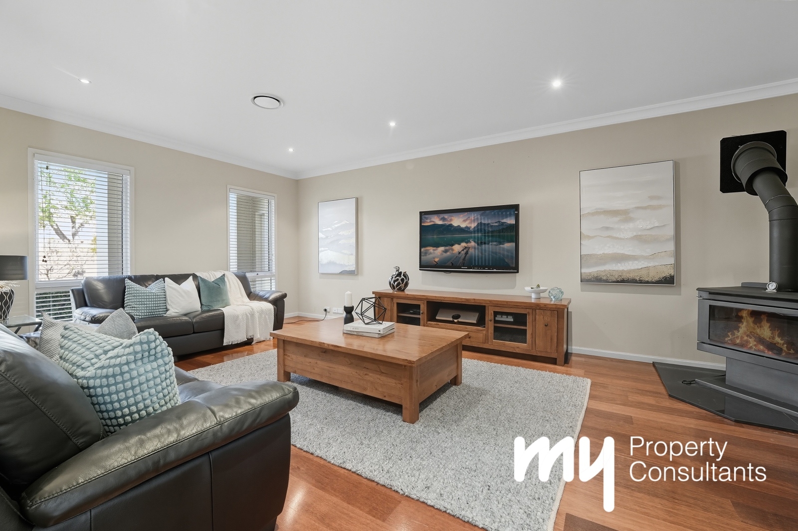 29 Lakeland Circuit, Harrington Park, NSW 2567 - Image 4