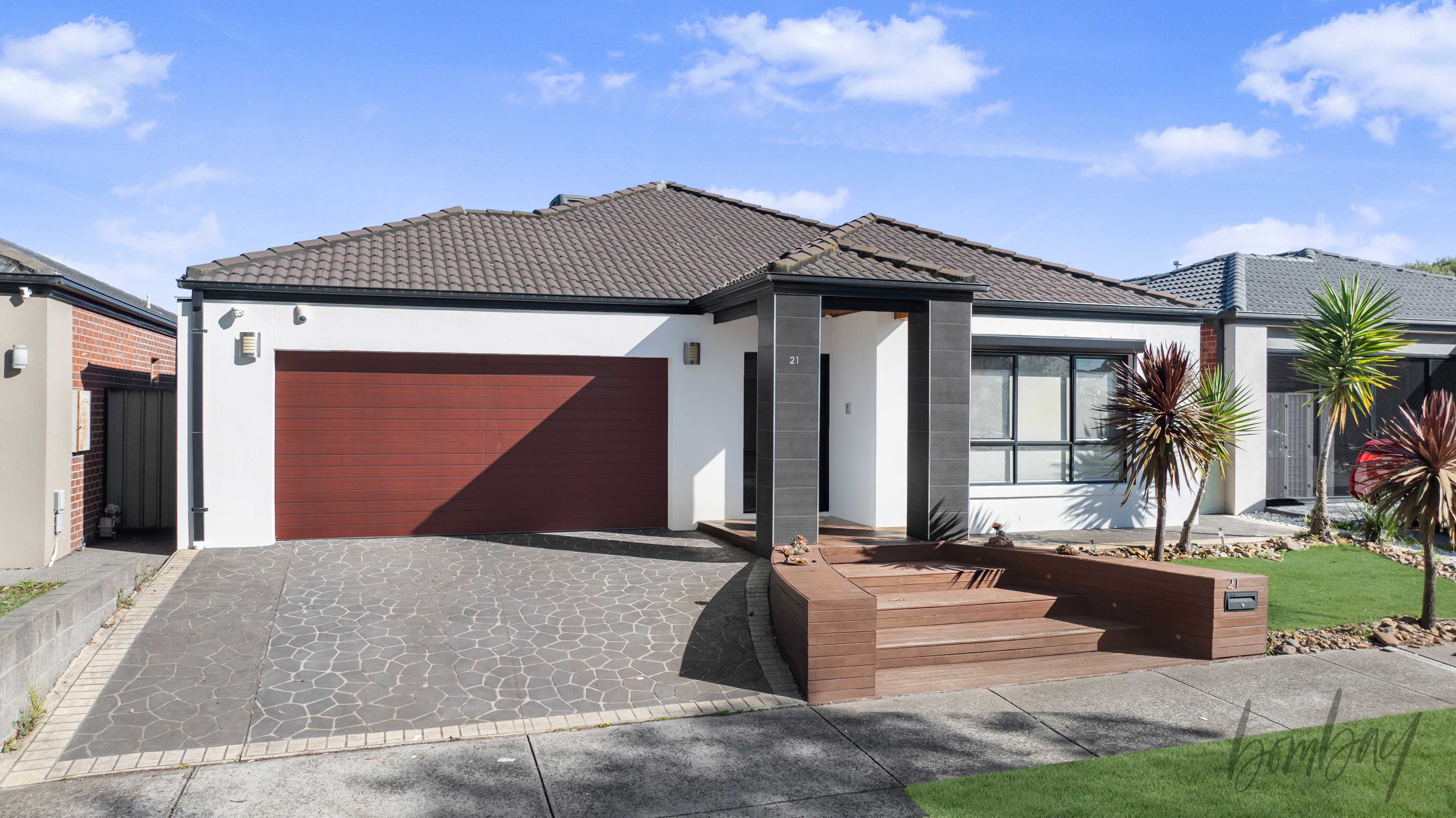21 WATTLETREE STREET, Craigieburn VIC 3064 - Image 2