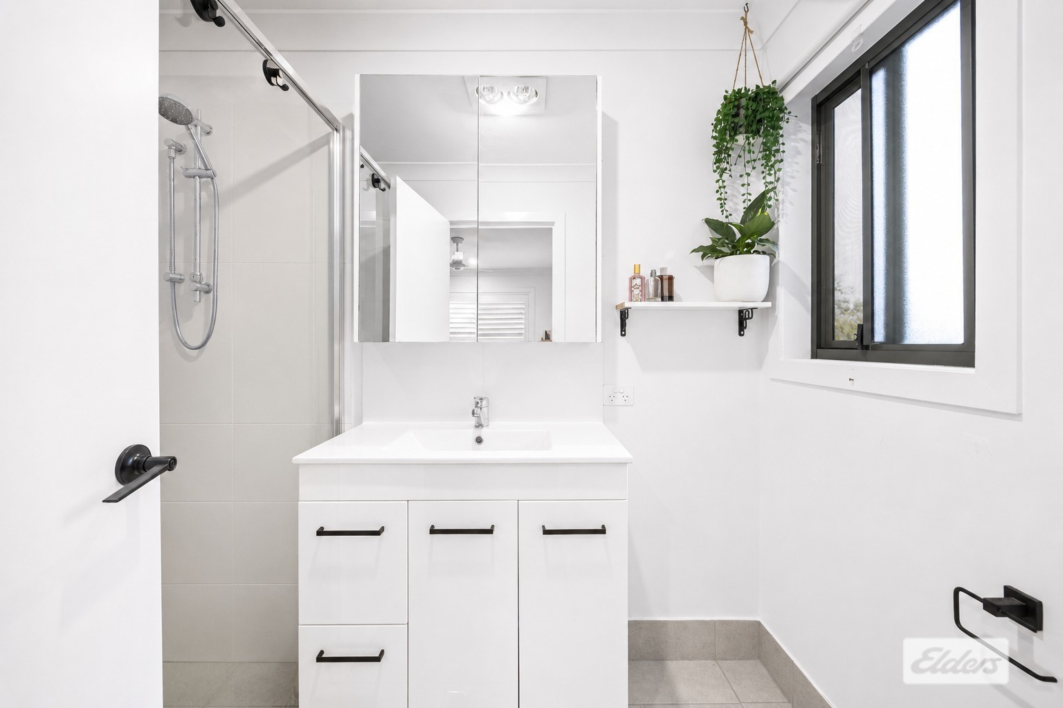 4-bedroom unit at UNIT 13 25-27 ARAFURA AVENUE, Loganholme QLD 4129, Logan, Queensland