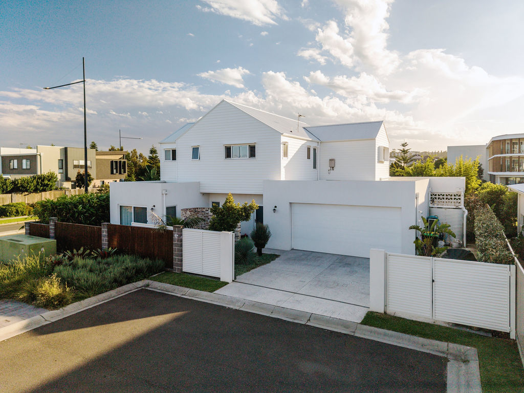 65 Harbour Boulevard, Shell Cove, NSW 2529 - Image 1