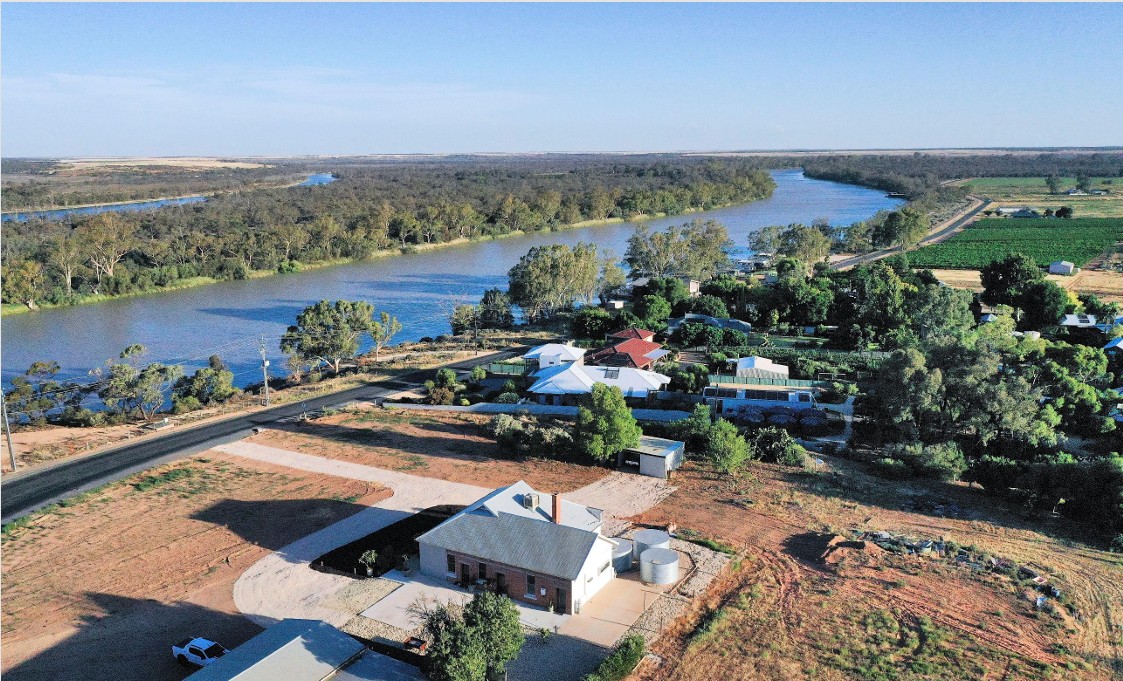 3-bedroom house at 421 RIVERVIEW DRIVE, Berri SA 5343, Berri Barmera, South Australia