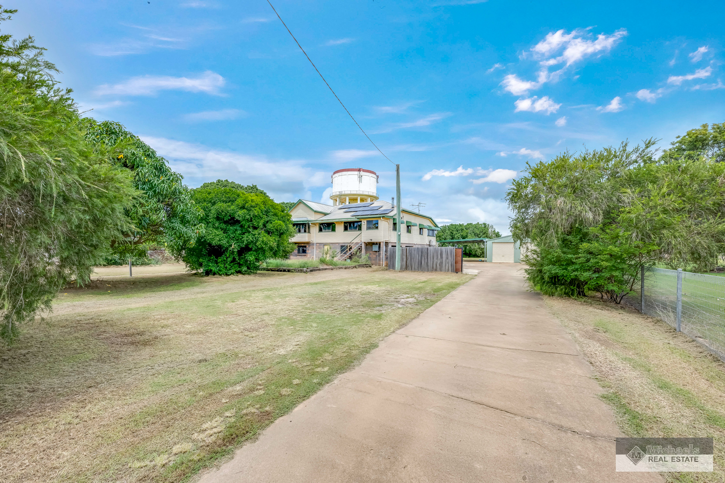 7 Thabeban Street, Avenell Heights, QLD 4670 - Image 4