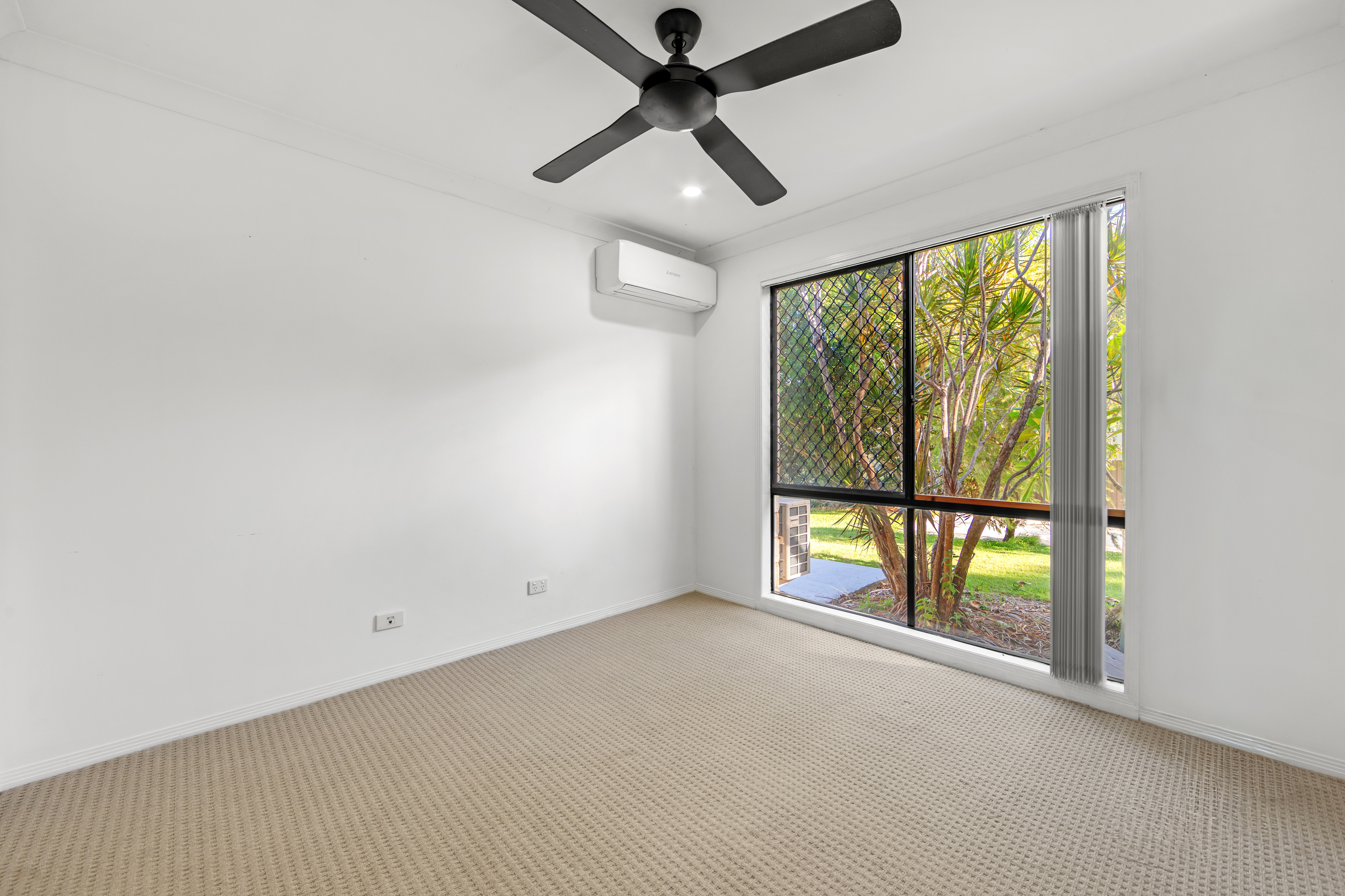 58 Uplands Drive, Parkwood, QLD 4214 - Image 10
