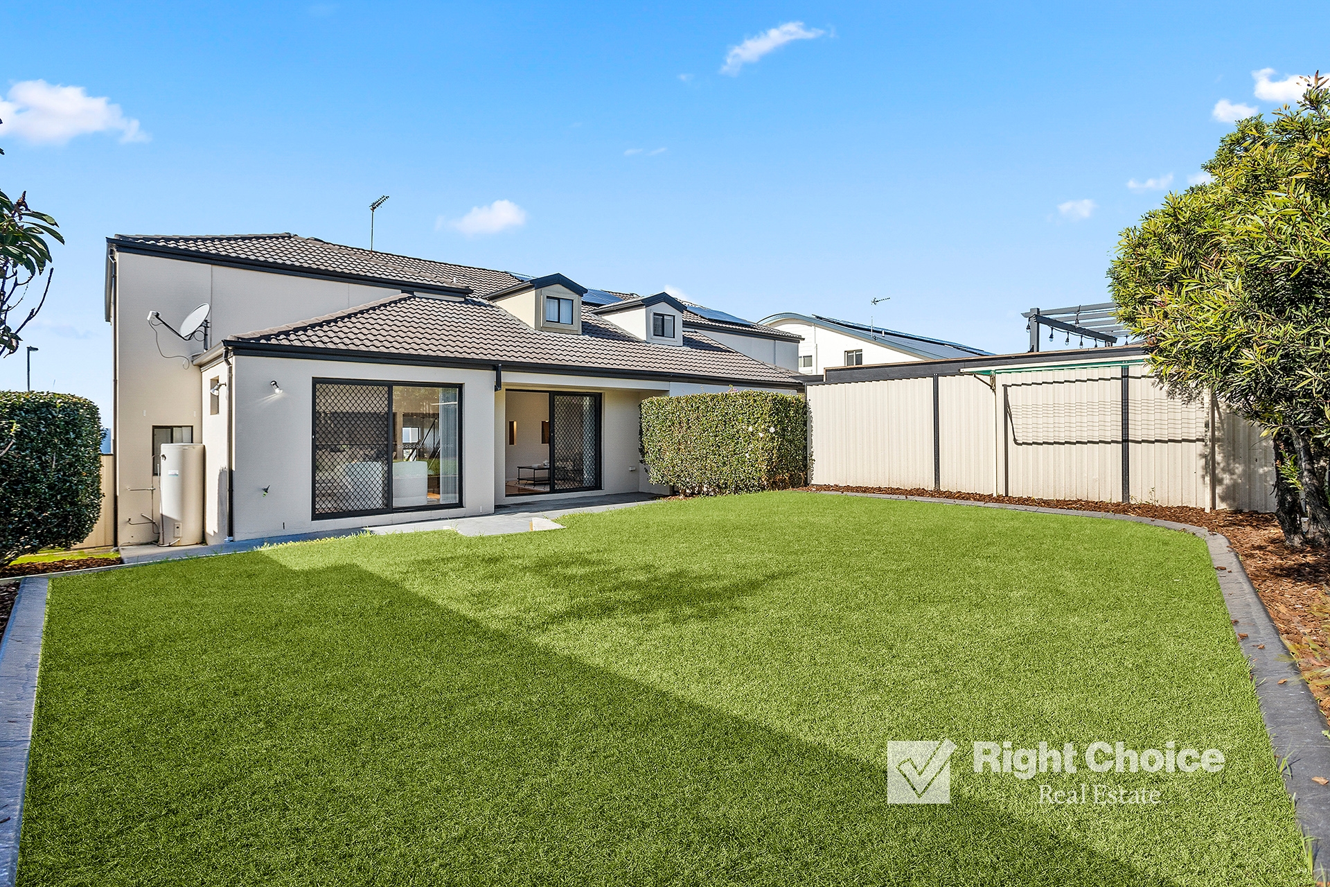 4-bedroom unit at 5 Dudgeon Street, Kiama, NSW 2533, Kiama, New South Wales