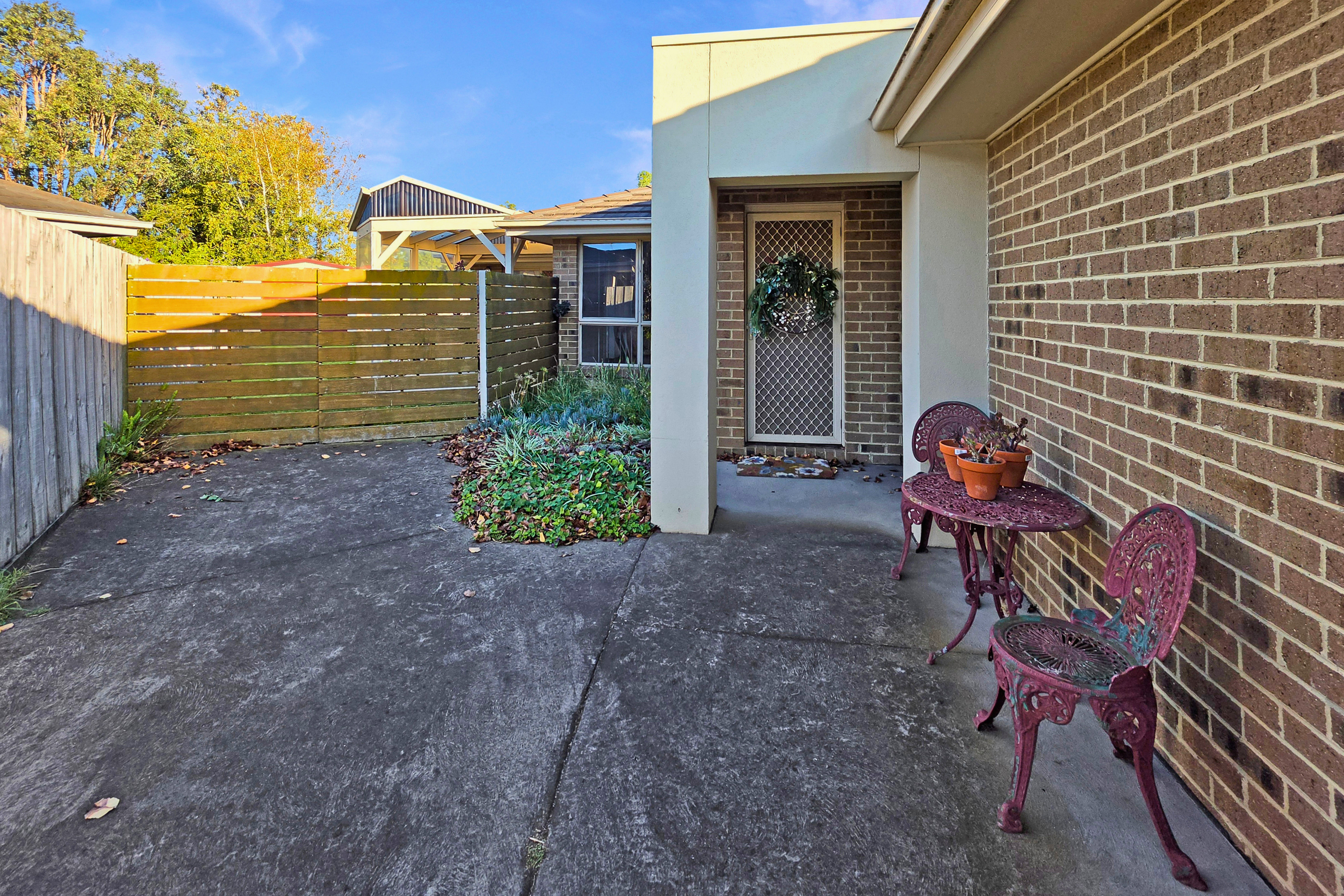 6/26 Duke Street, Yarram, VIC 3971 - Image 2