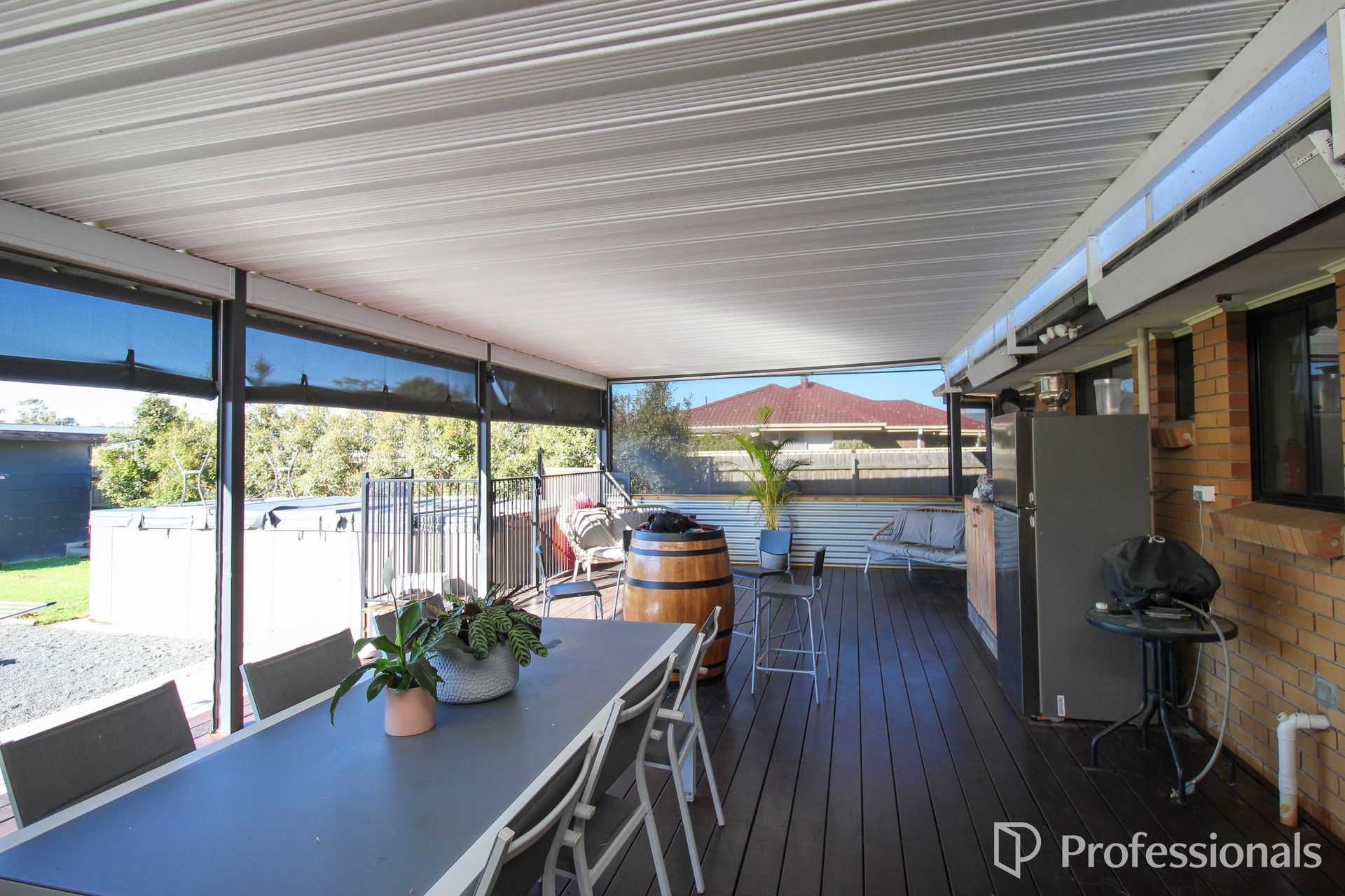 11 Kay Street, Yarram, VIC 3971 - Image 2