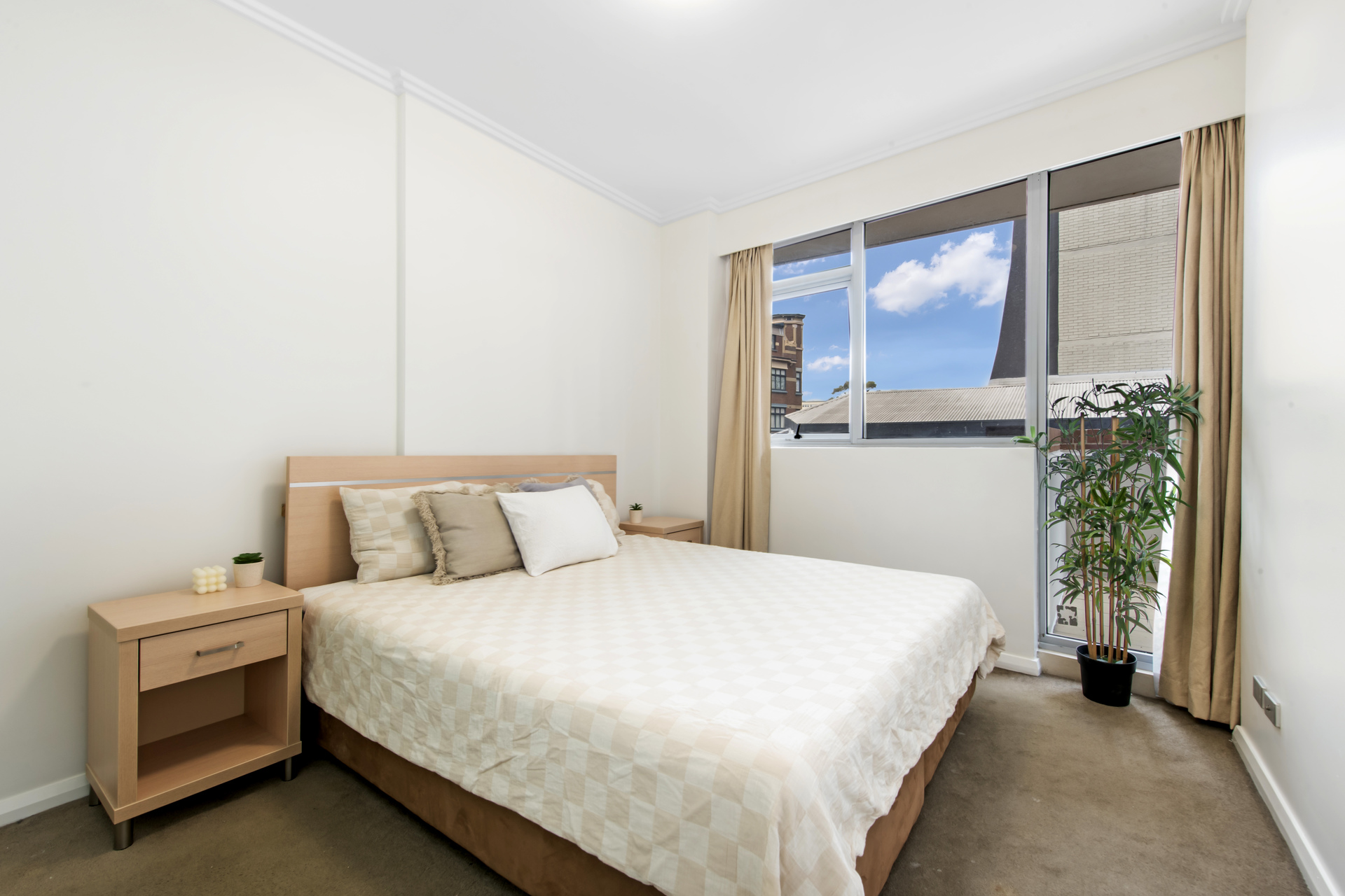 68/107-121 Quay Street, Haymarket, NSW 2000 - Image 4