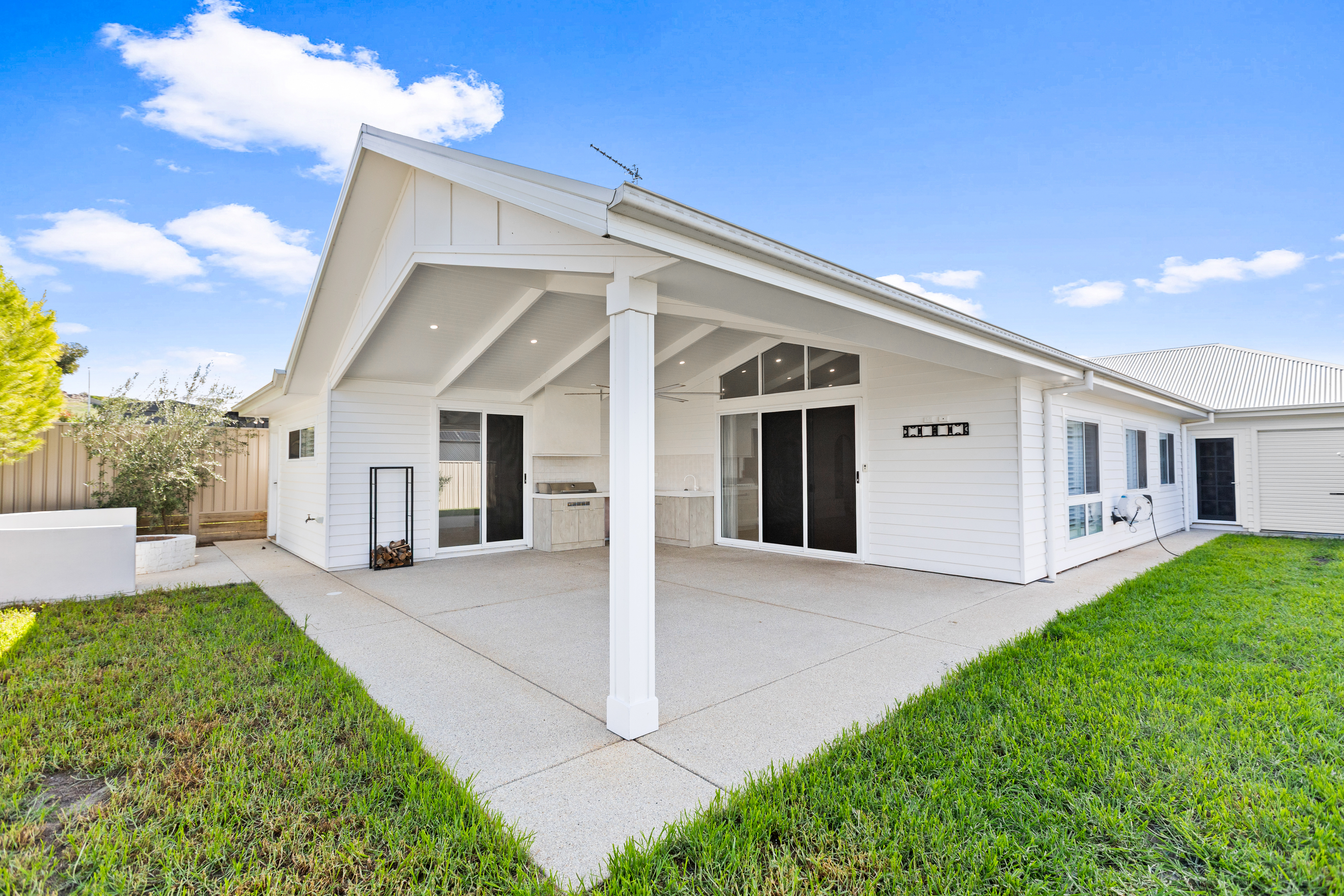4-bedroom house at 146 BRADMAN DRIVE, Boorooma NSW 2650, Wagga Wagga, New South Wales