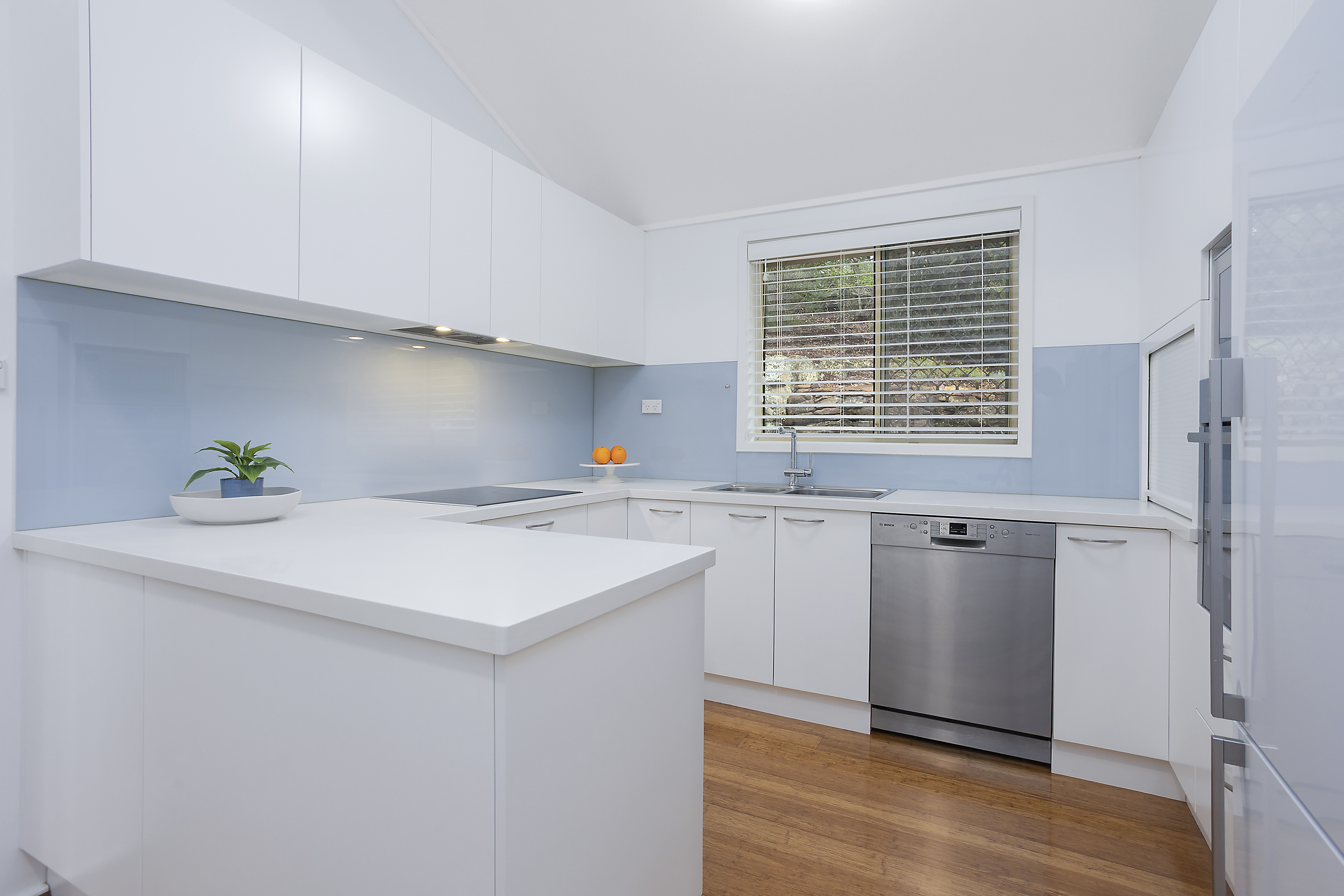 1 115 THE GRAND PARADE, SUTHERLAND NSW 2232 - Image 4