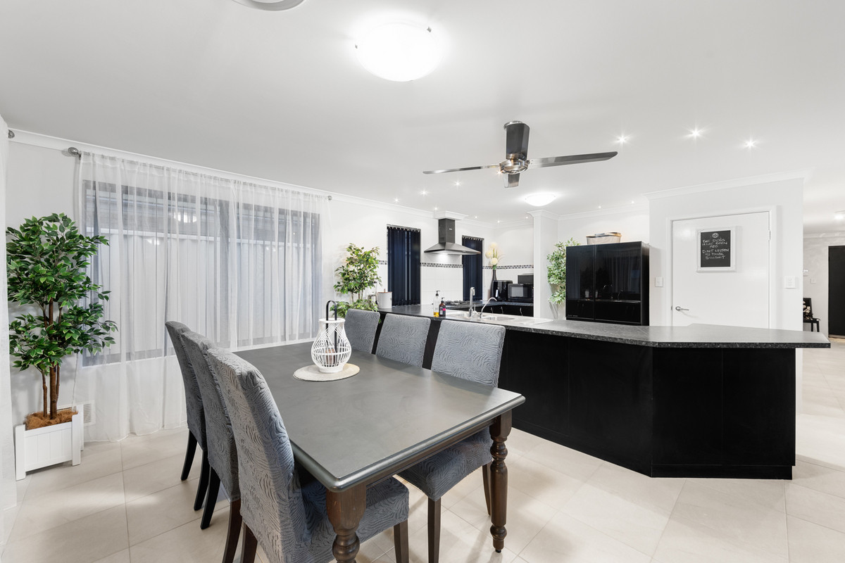 28 ARDGLASS GARDENS, Ridgewood WA 6030 - Image 6