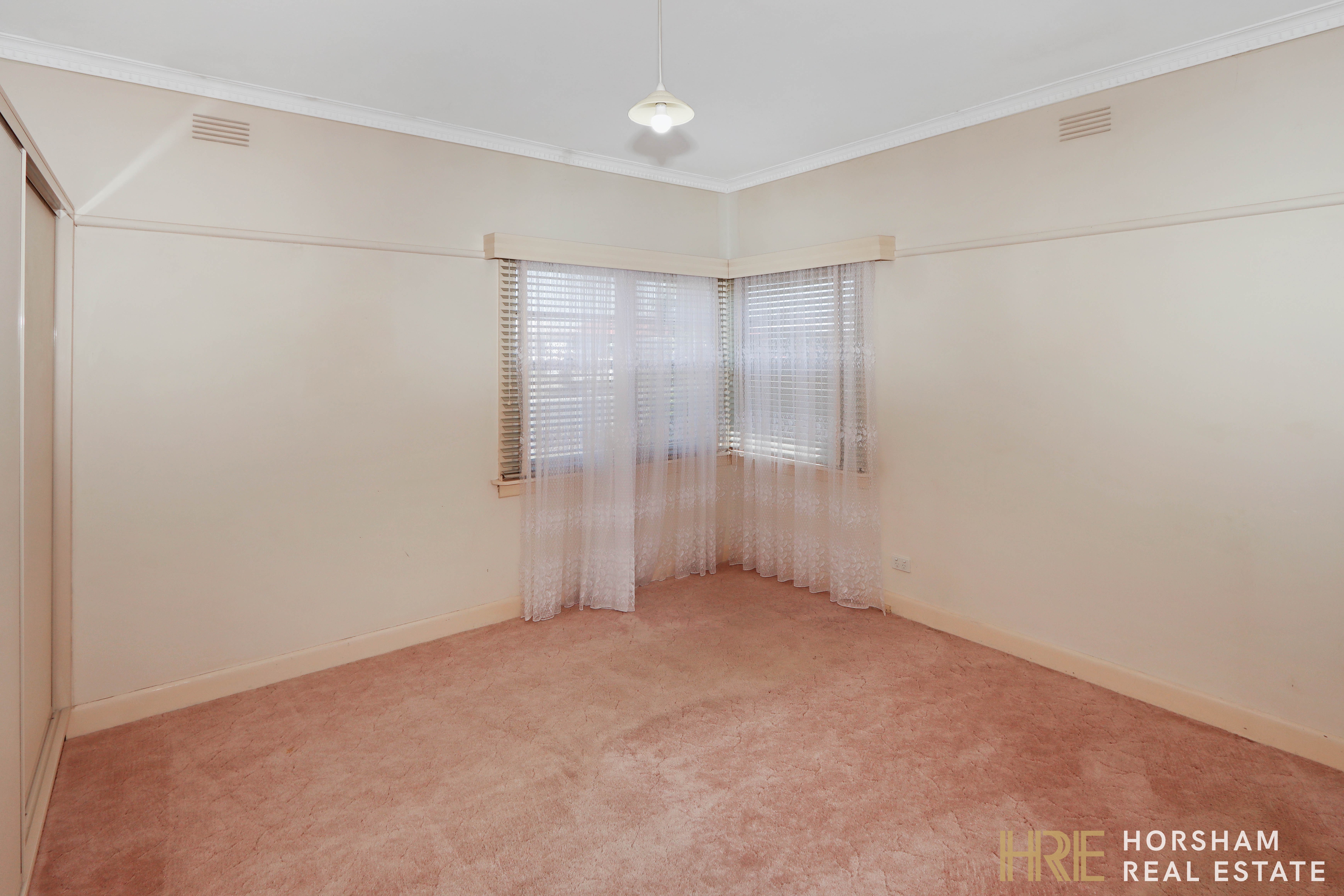 8 Federation Avenue, Horsham, VIC 3400 - Image 10