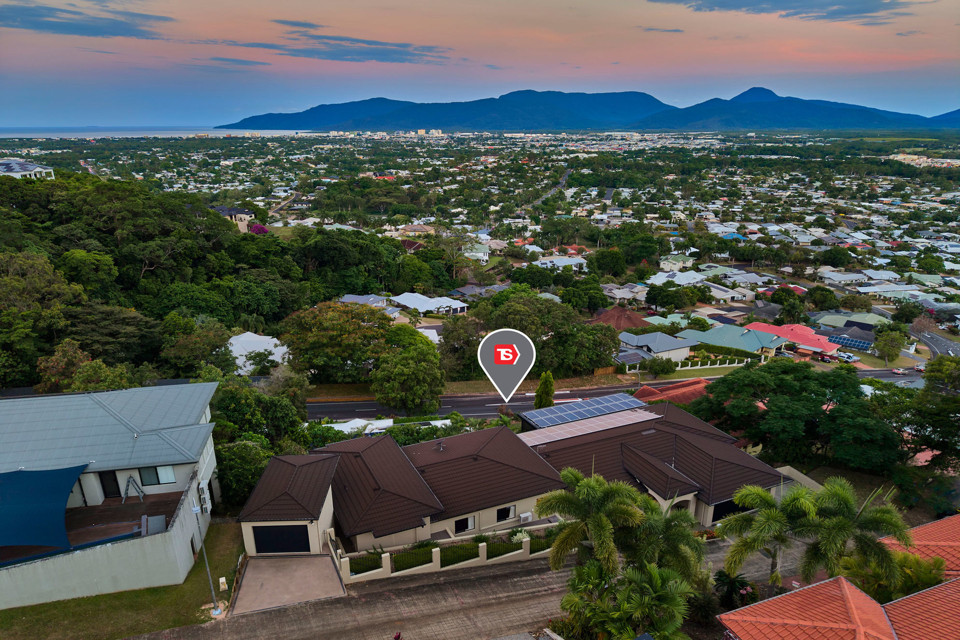 5 Richmond Court, Mooroobool, Qld, 4870 - Image 2
