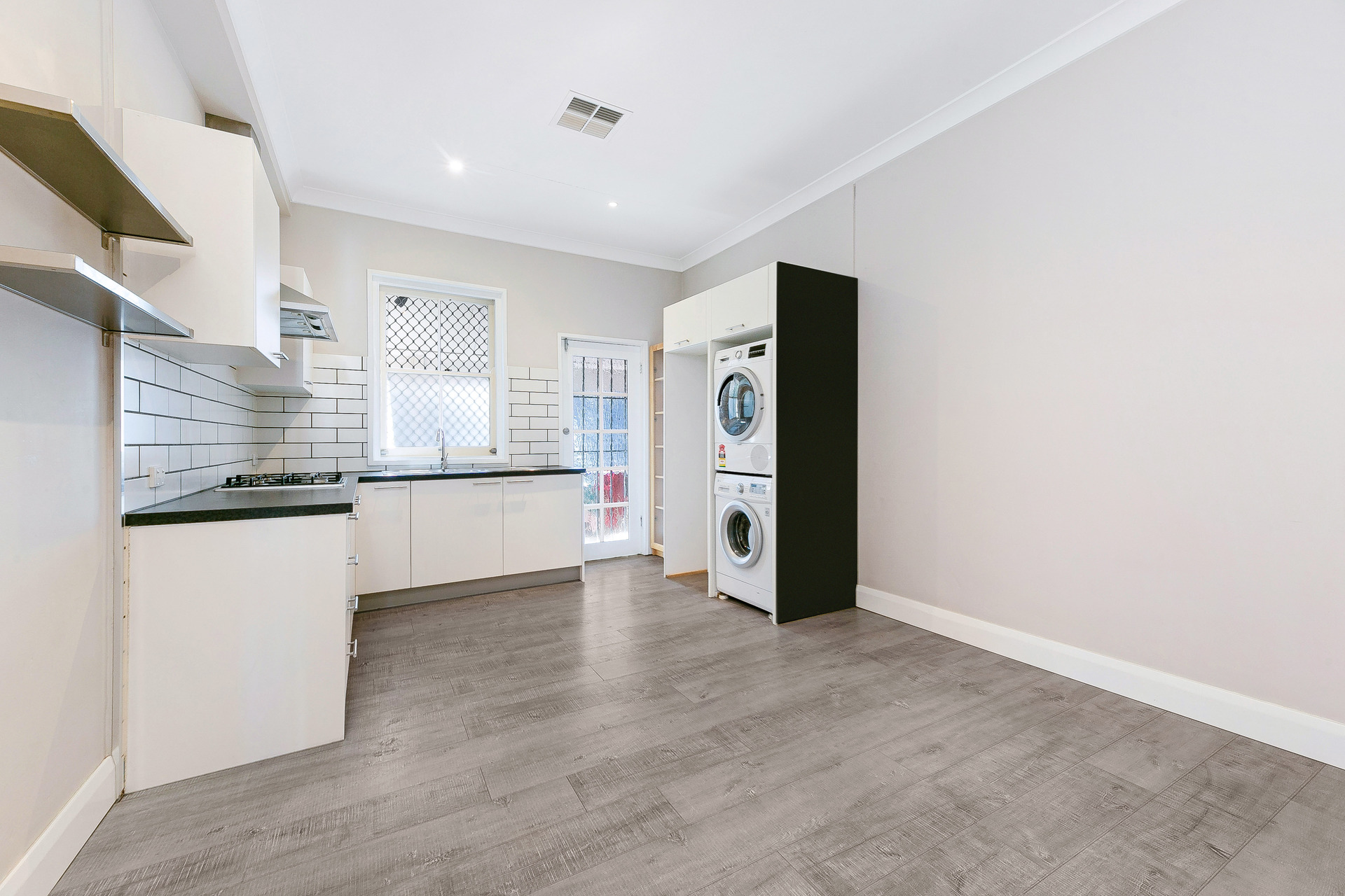 4/16B Meeks Street, Kingsford, Nsw, 2032 - Image 2