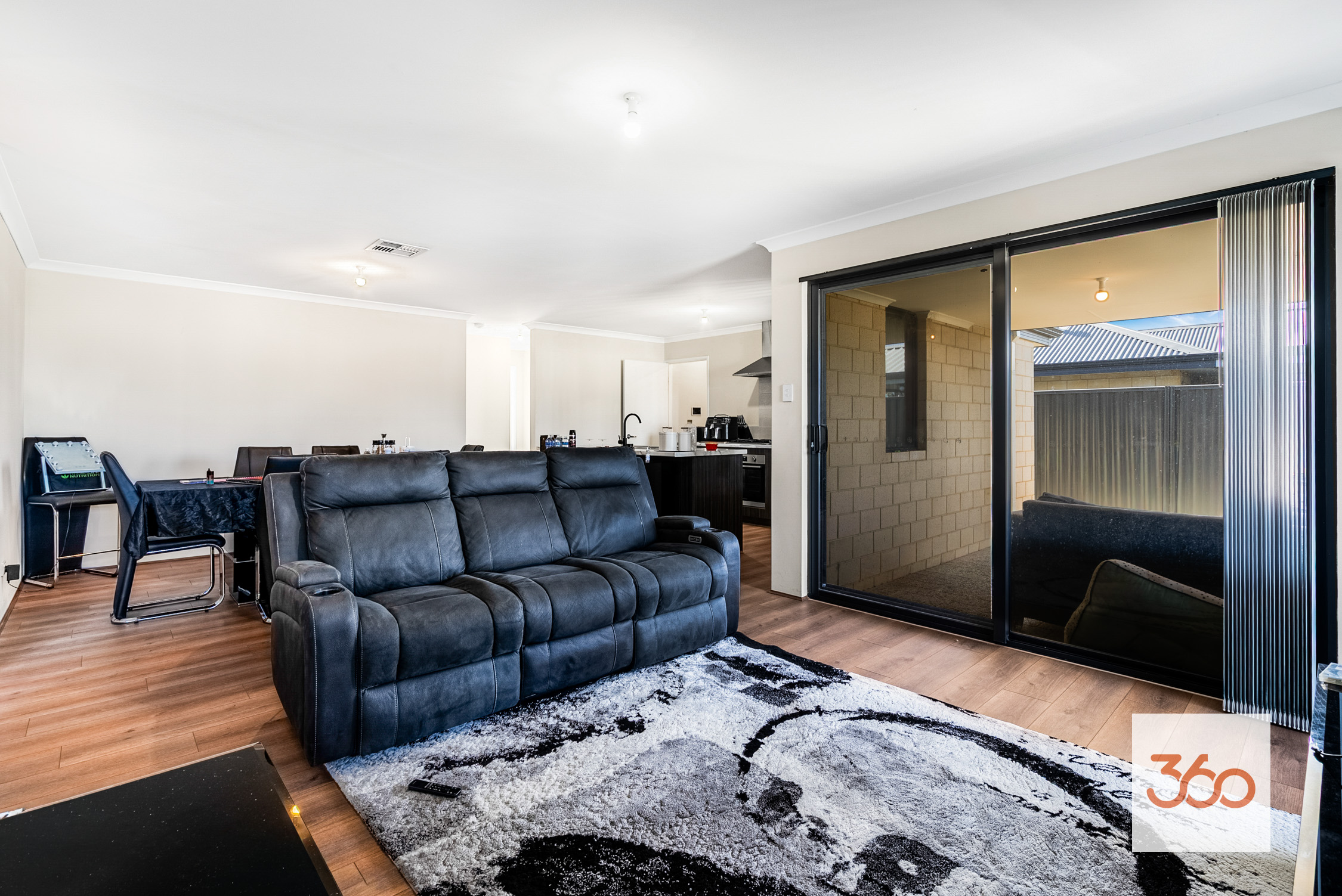 21 CANNES WAY, Dayton WA 6055 - Image 4