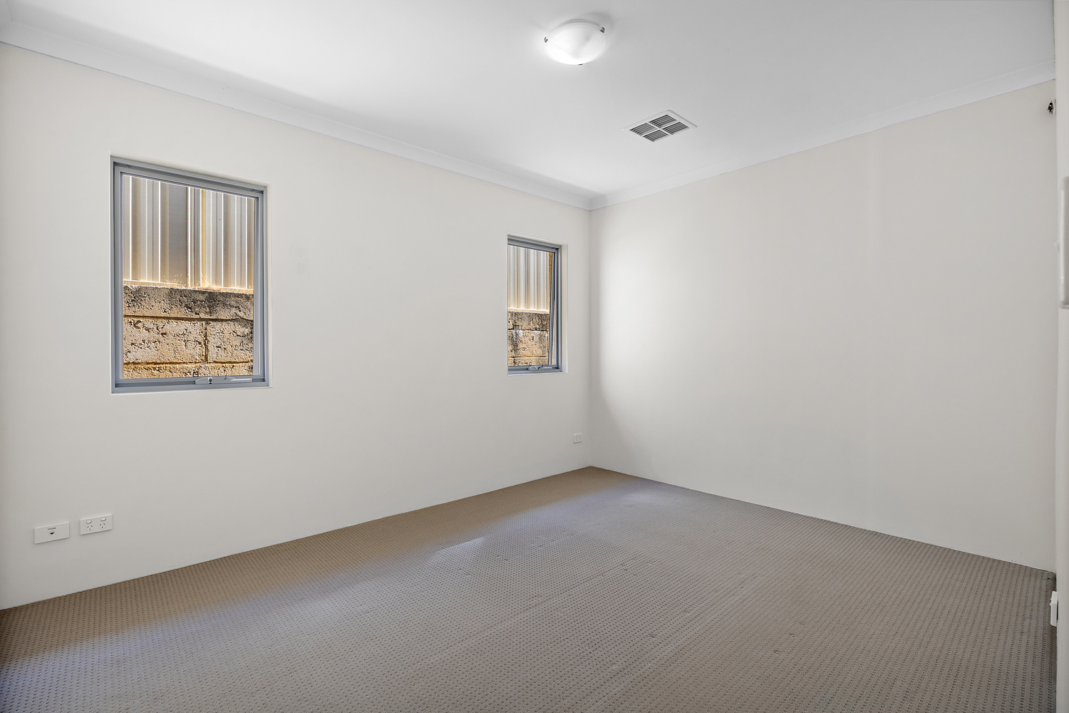 4 10 DUKE STREET, BENTLEY WA 6102 - Image 10