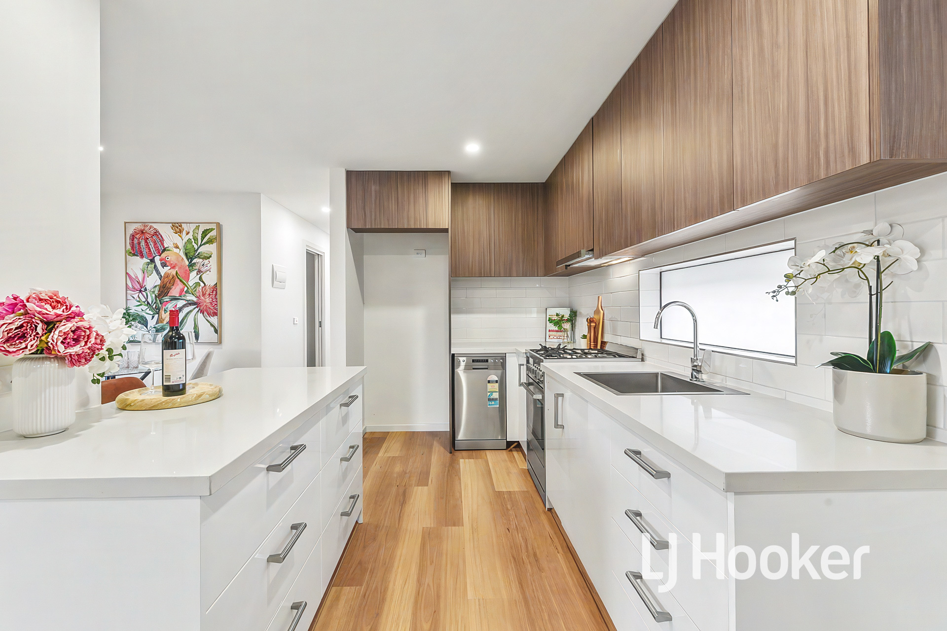 2 27 NEW STREET, DANDENONG VIC 3175 - Image 3