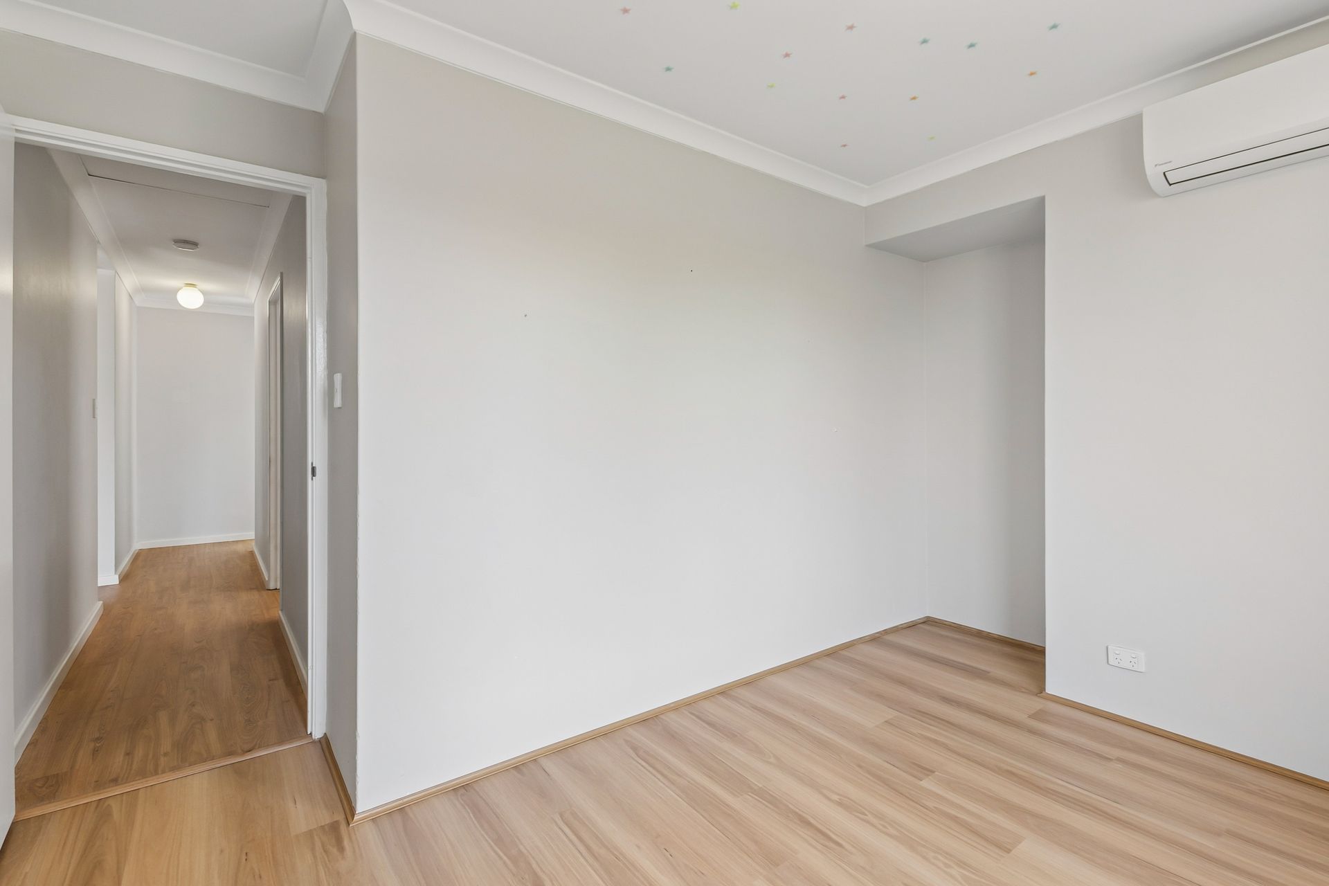 3-bedroom house at 5 Elbrus Way, Caversham, WA 6055, Swan, Western Australia