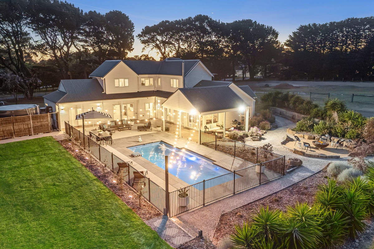 67 AQUARIUS AVENUE, Torquay VIC 3228 - Image 1