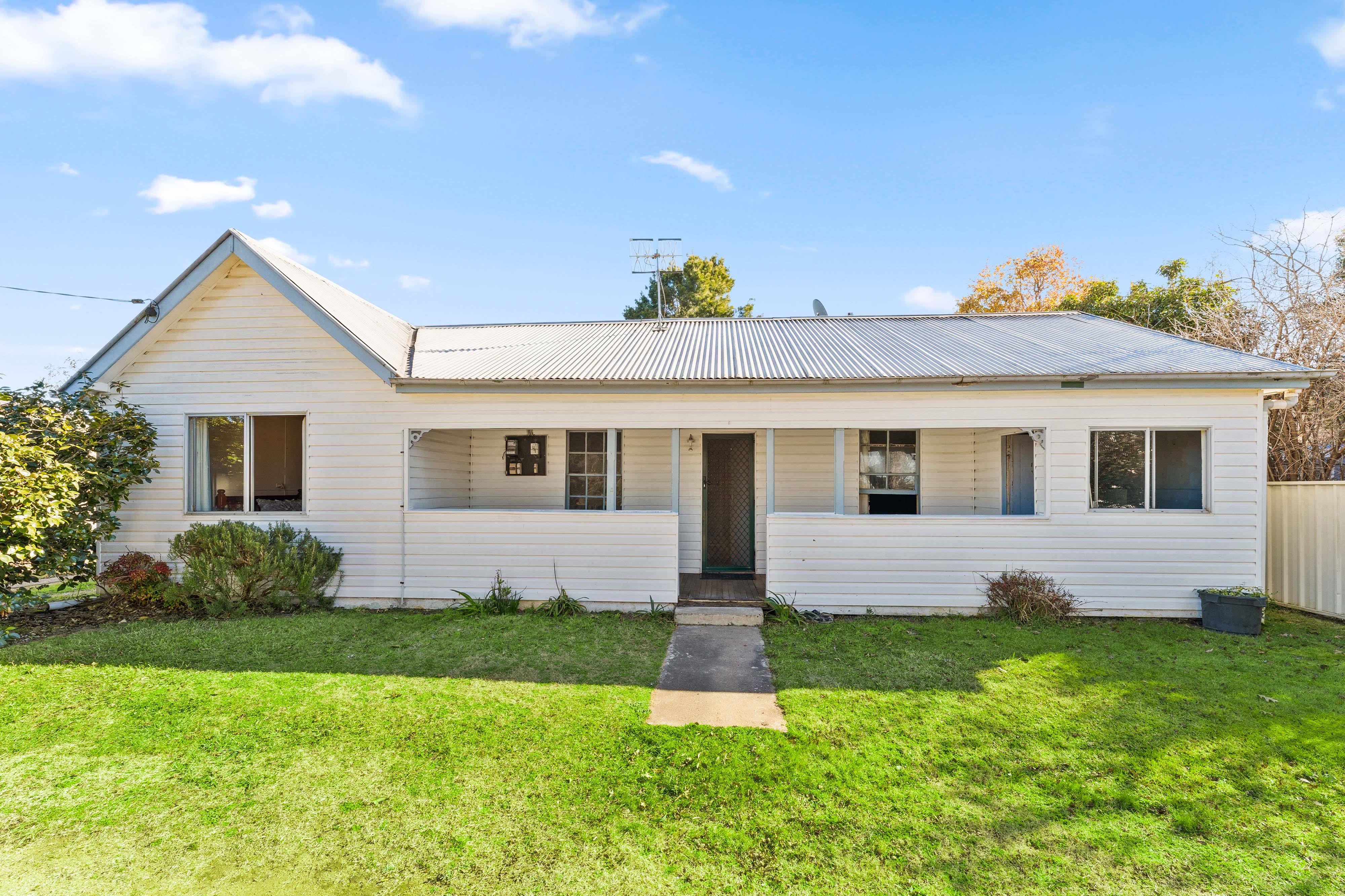 3-bedroom house at 12 Araluen Street, Braidwood, NSW 2622, Queanbeyan-Palerang, New South Wales