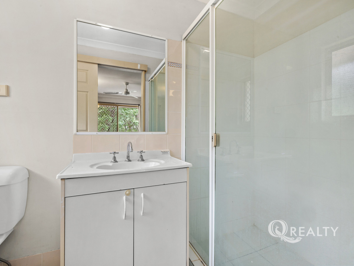 11 Azure Street, Goodna, QLD 4300 - Image 9