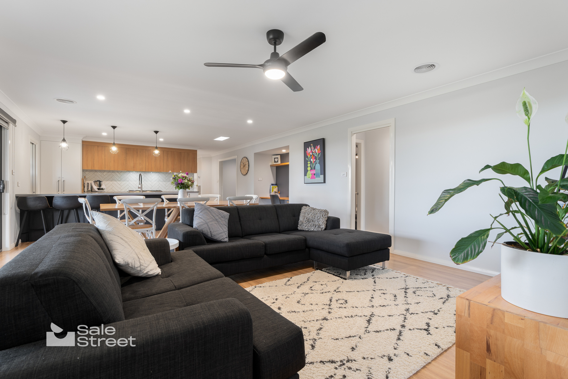 4 POLLOCK PLACE, Orange NSW 2800 - Image 3