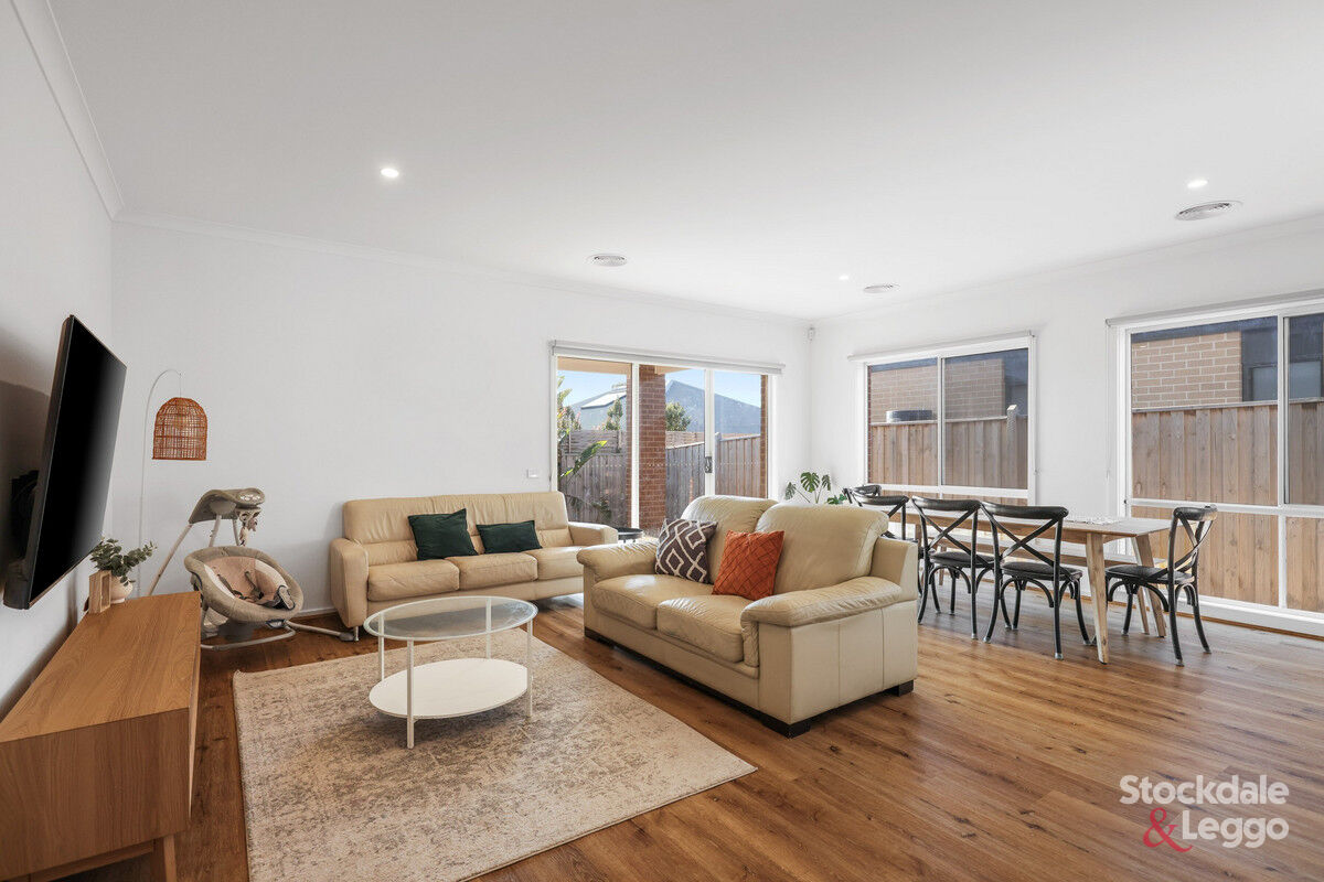 18 WALLABY GROVE, Cowes VIC 3922 - Image 9