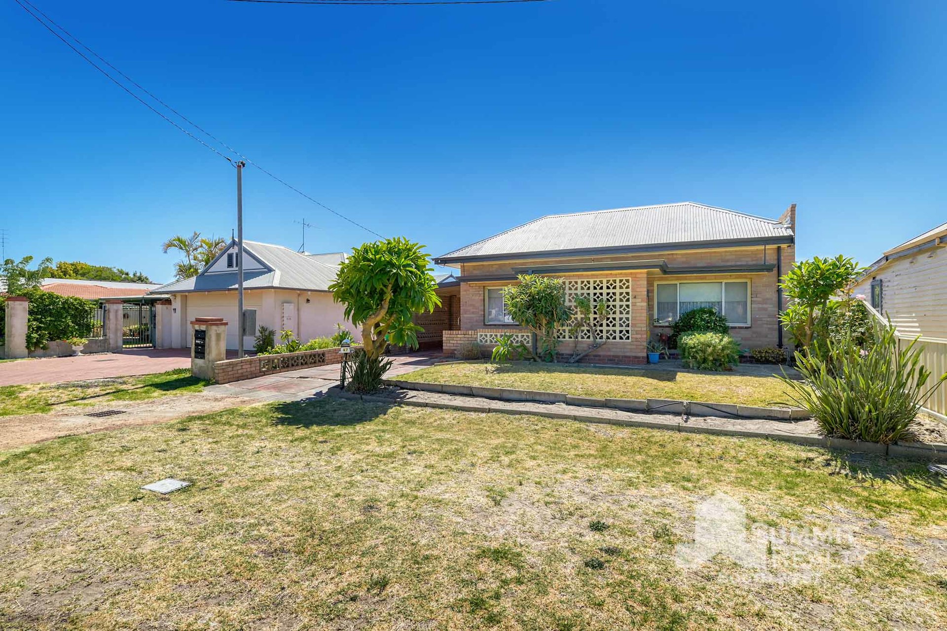 47 Charles Street, Bunbury, WA 6230 - Image 2