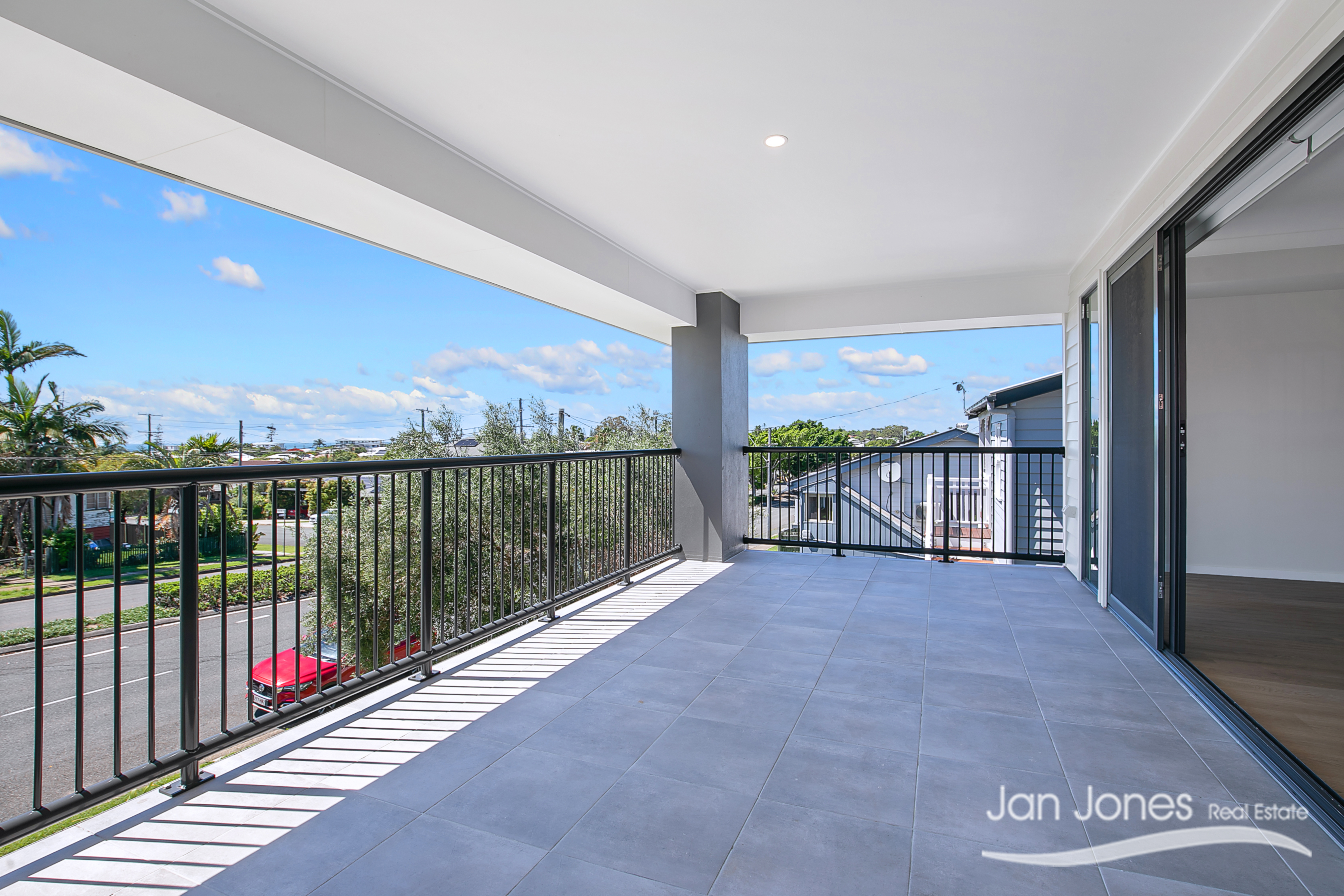 347 OXLEY AVENUE, Margate QLD 4019 - Image 7