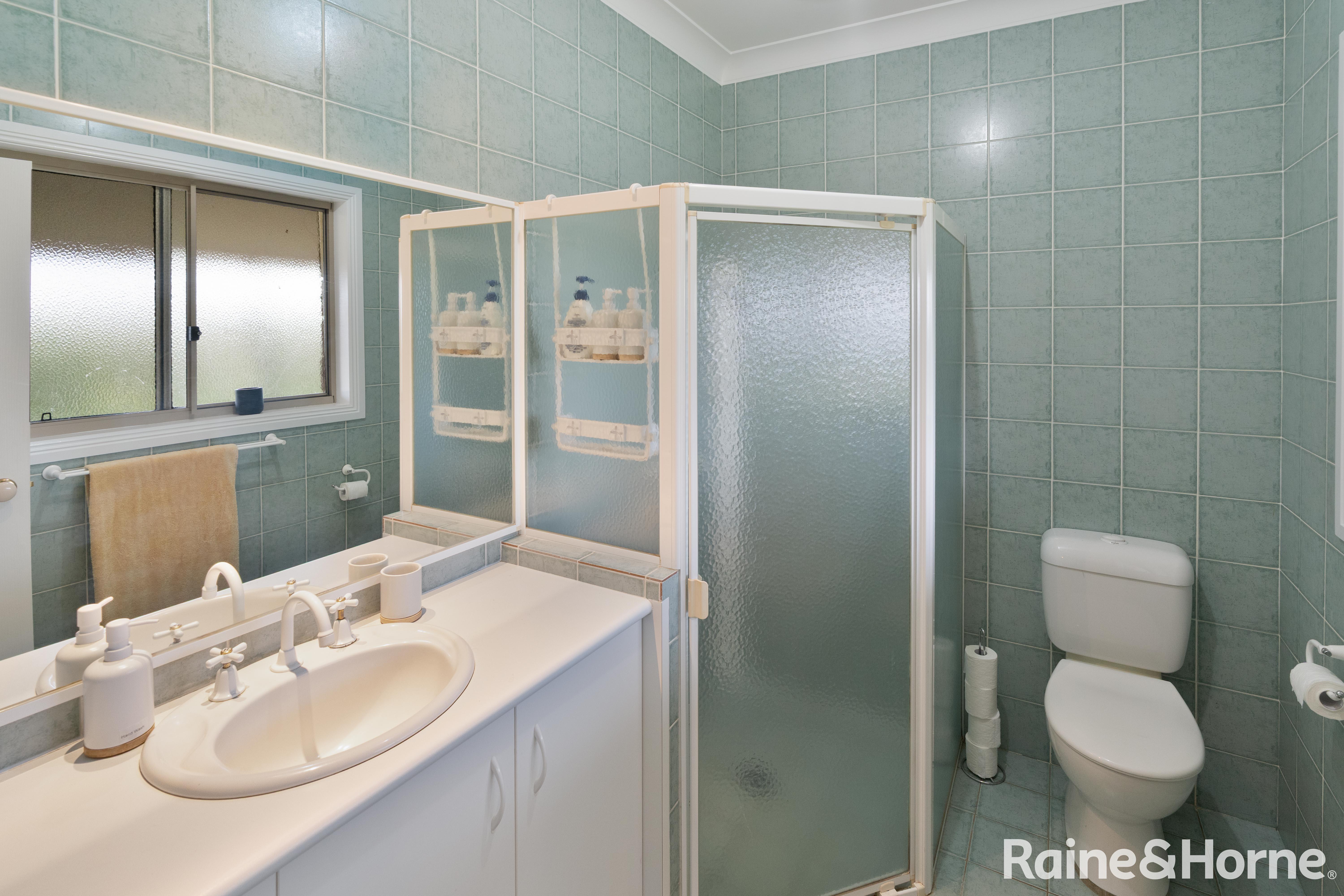 5-bedroom house at 21 Brucedale Drive, Brucedale, NSW 2650, Wagga Wagga, New South Wales