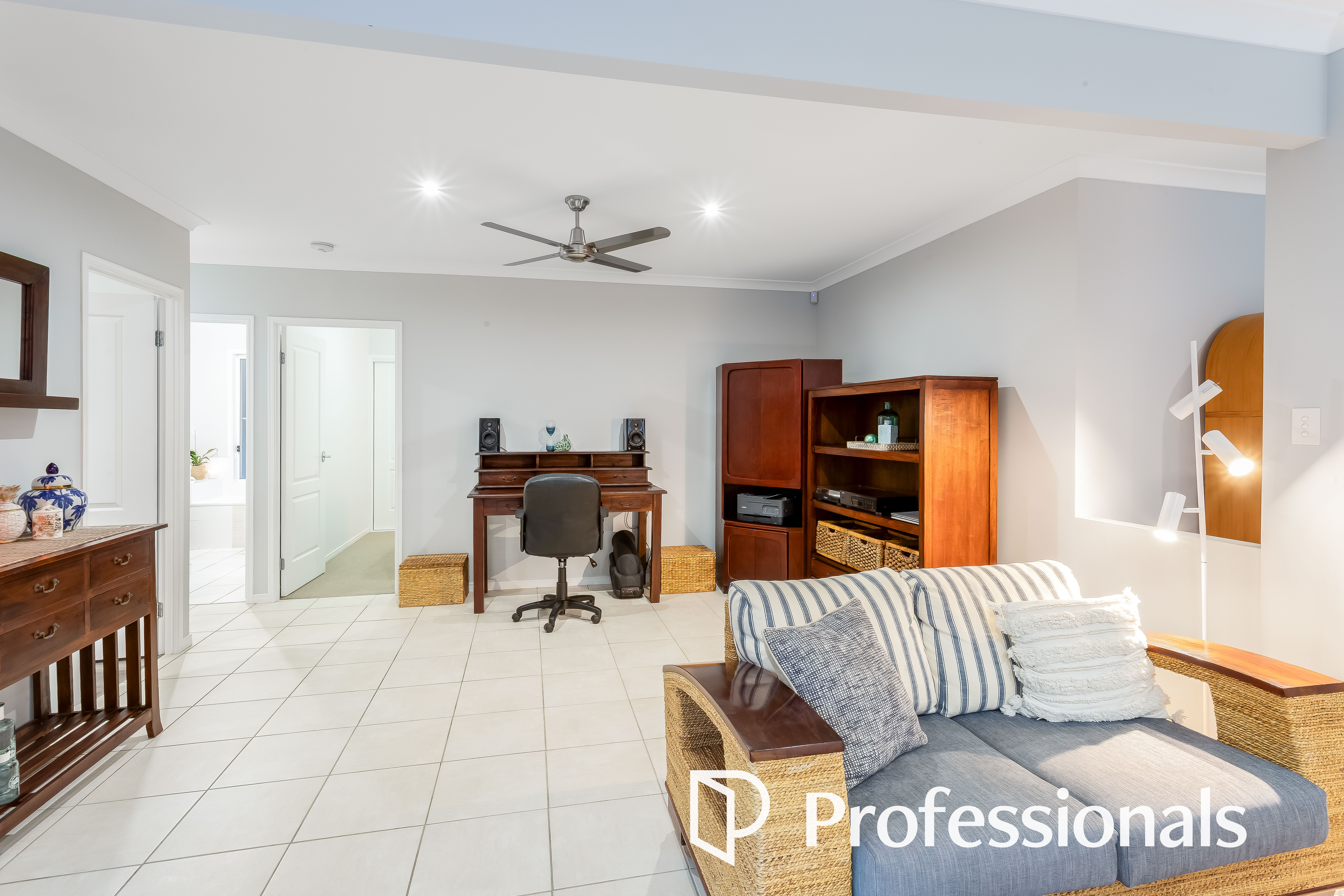 4-bedroom house at 7 Paulette Court, Cashmere, QLD 4500, Moreton Bay, Queensland