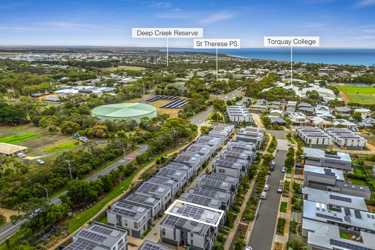 3-bedroom unit at 28 Wurrak Crescent, Torquay, VIC 3228, Surf Coast, Victoria