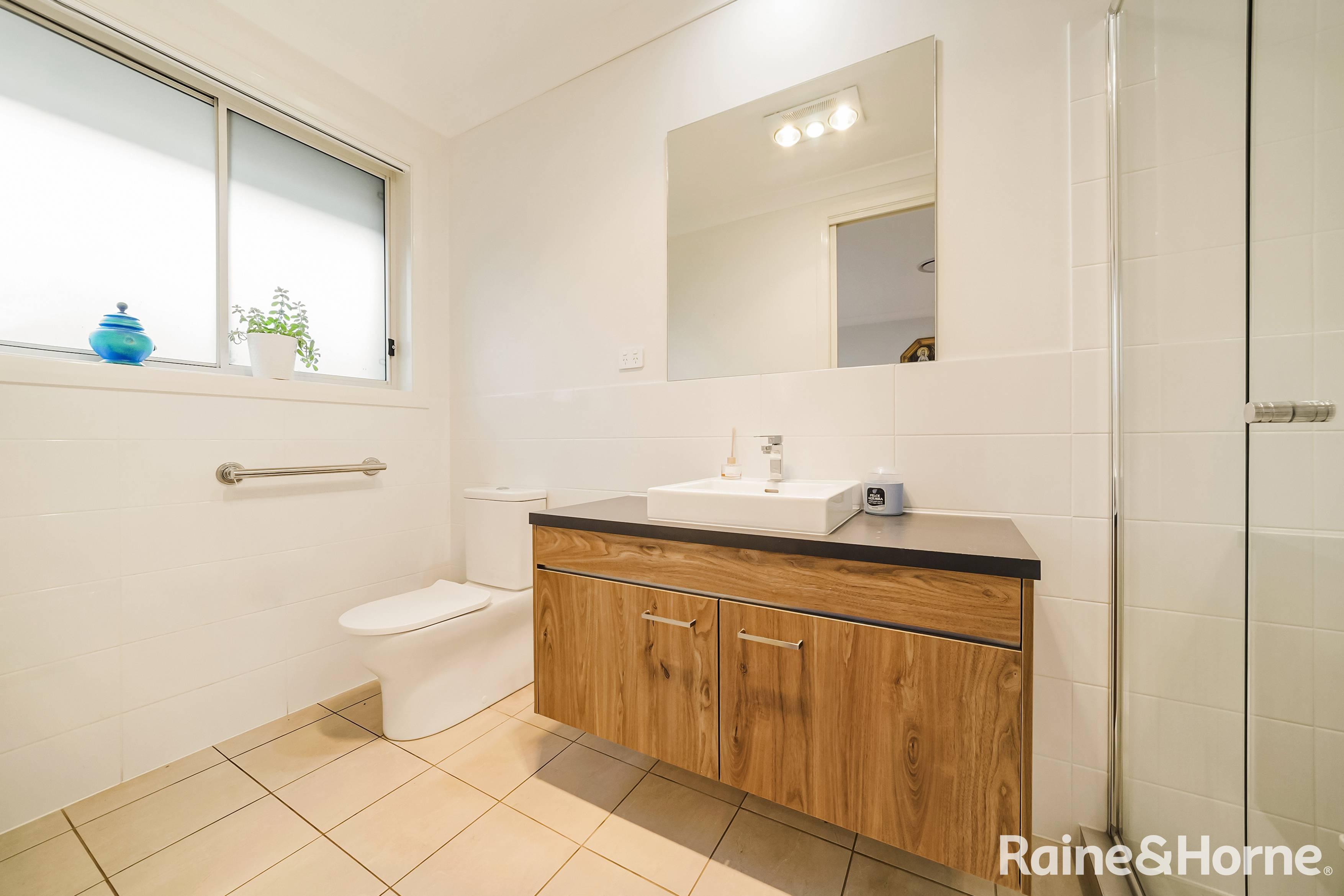4 Dusty Way, Catherine Field, NSW 2557 - Image 4