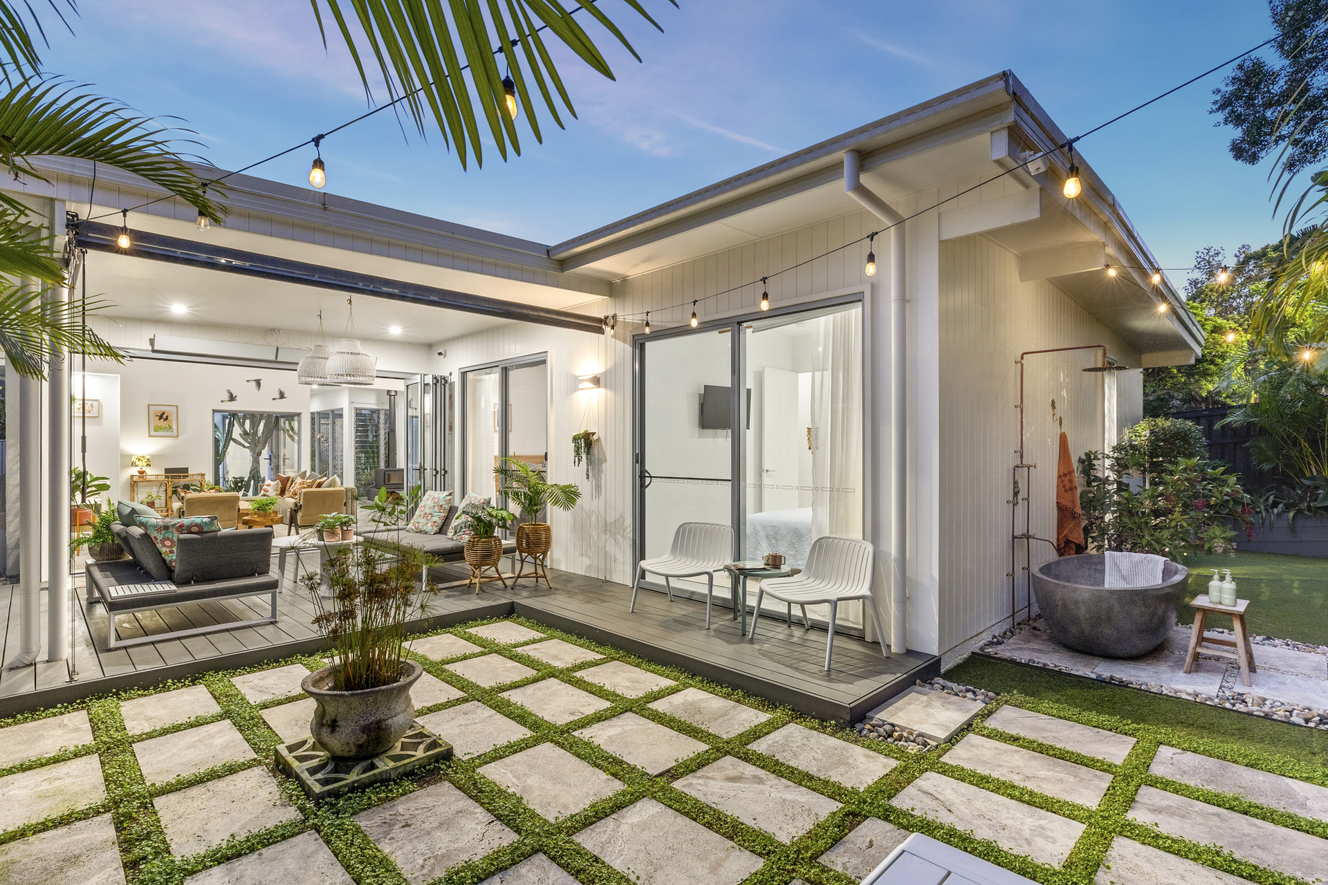 18 SEA EAGLE COURT, Casuarina NSW 2487 - Image 2