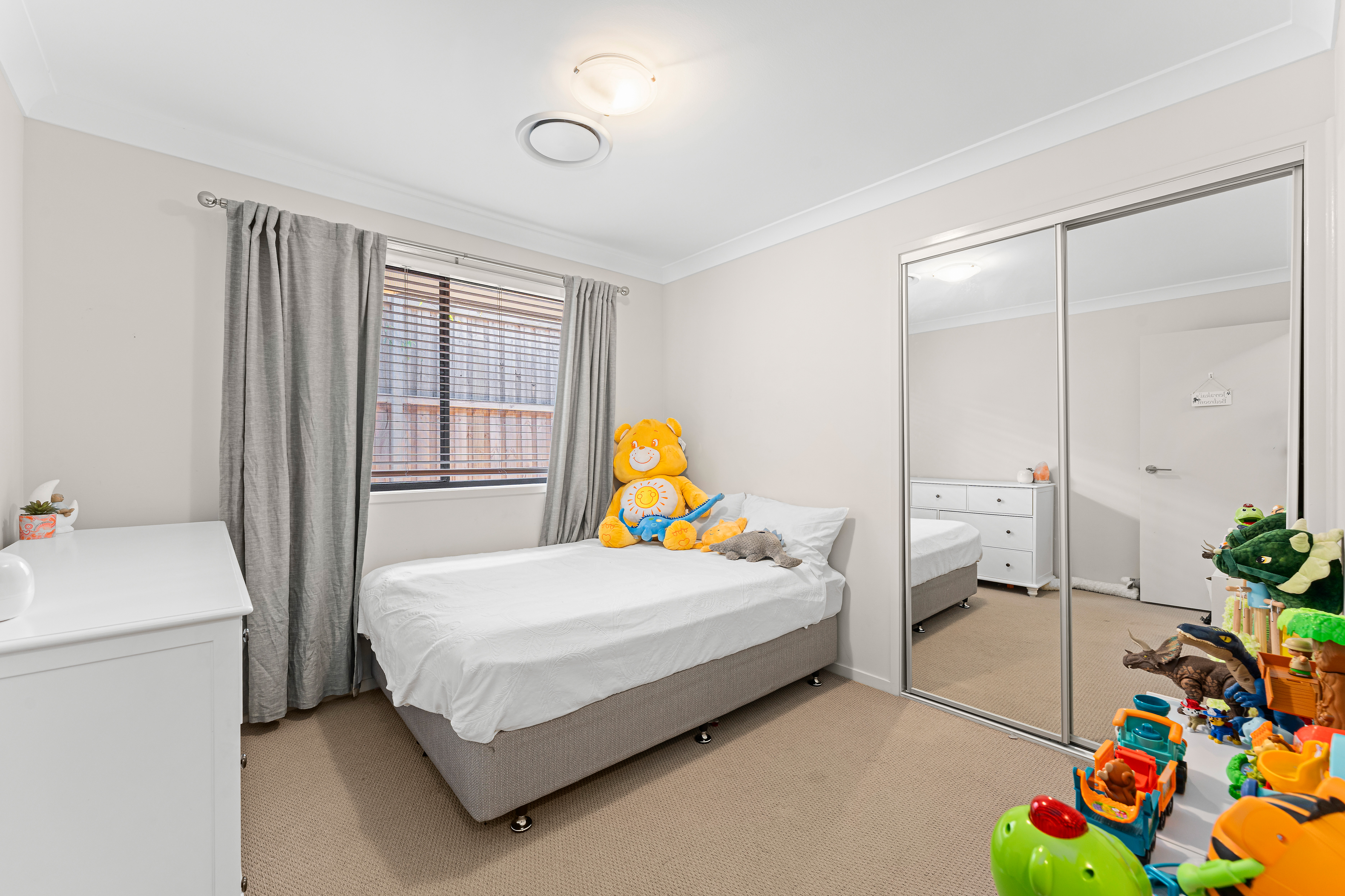 5 Bombala Street, Tullimbar, NSW 2527 - Image 9