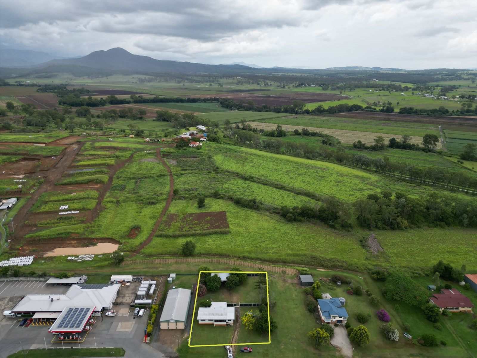 5-bedroom house at 6706 Cunningham Highway, Aratula, QLD 4309, Scenic Rim, Queensland