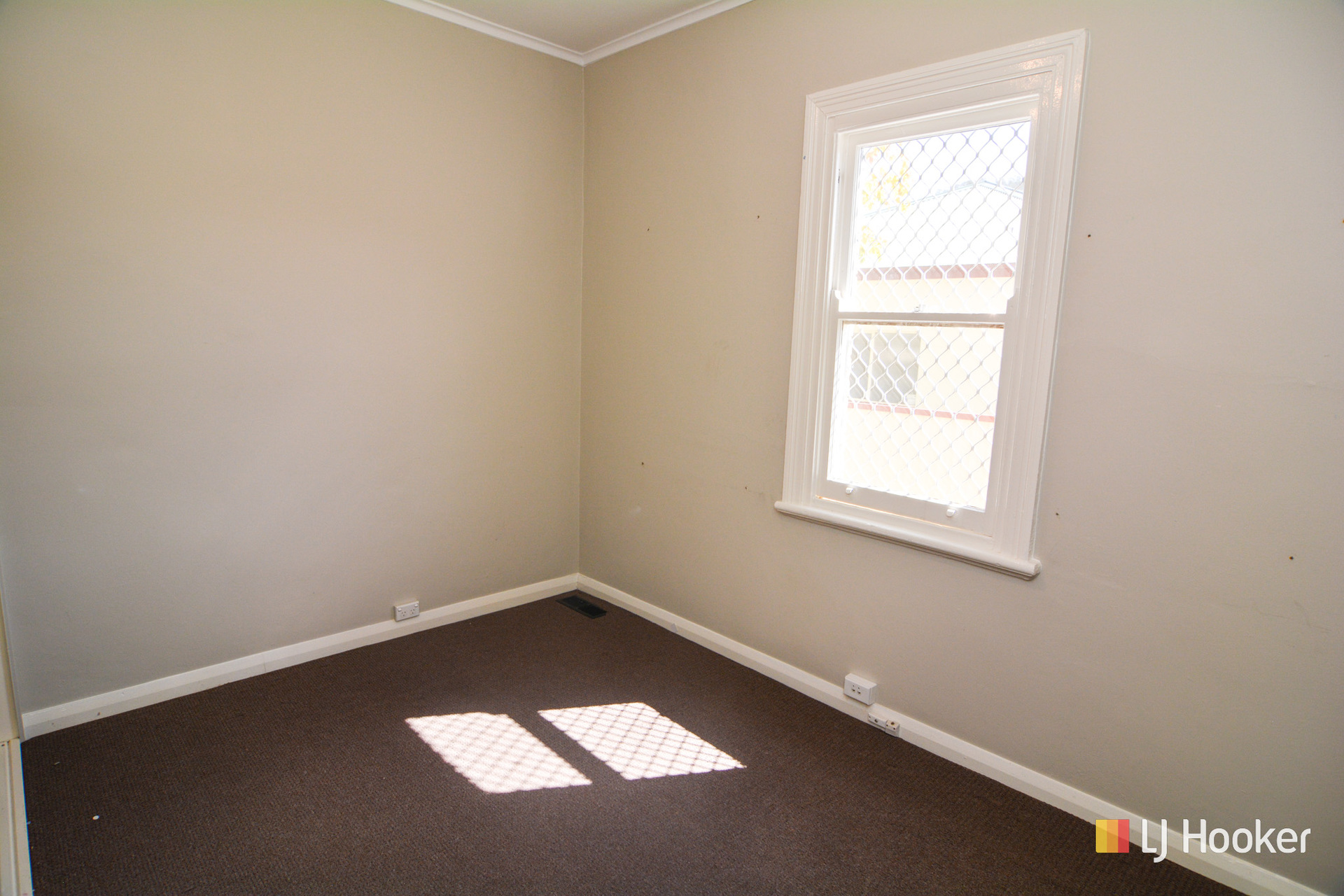 3-bedroom unit at 10 ALBERT STREET, Hermitage Flat NSW 2790, Lithgow, New South Wales