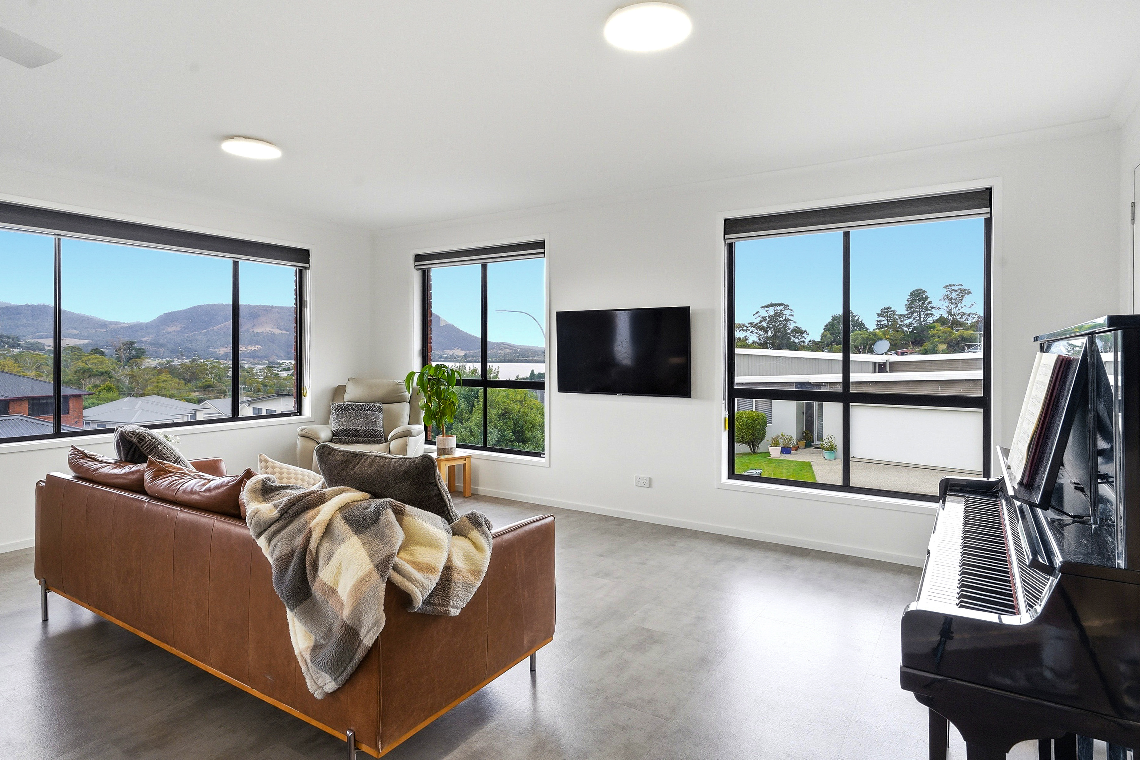 3-bedroom house at 19 ECLIPSE ROAD, Austins Ferry TAS 7011, Glenorchy, Tasmania