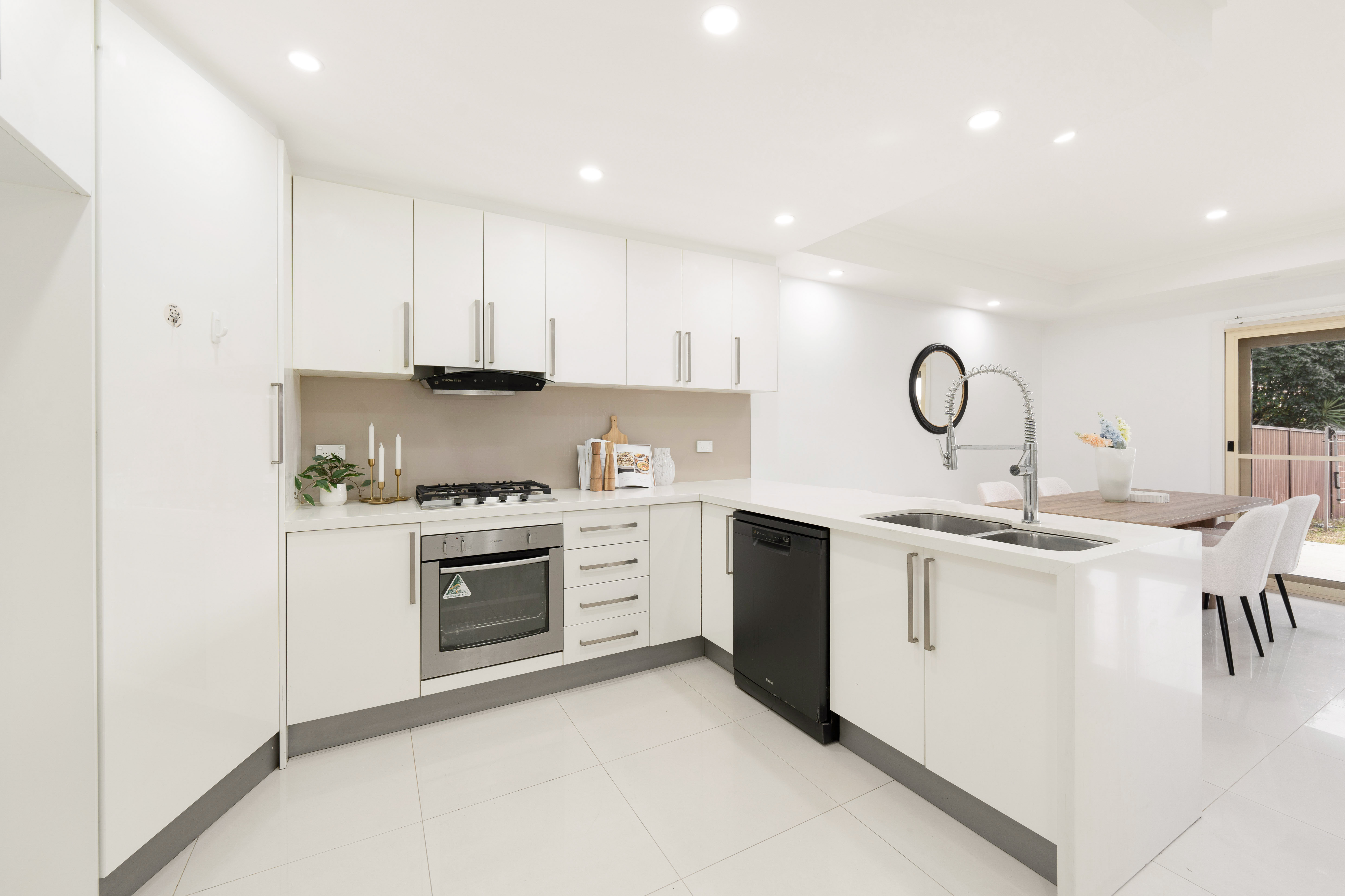 5-bedroom unit at 234 Marco Avenue, Panania NSW 2213, Canterbury-Bankstown, New South Wales