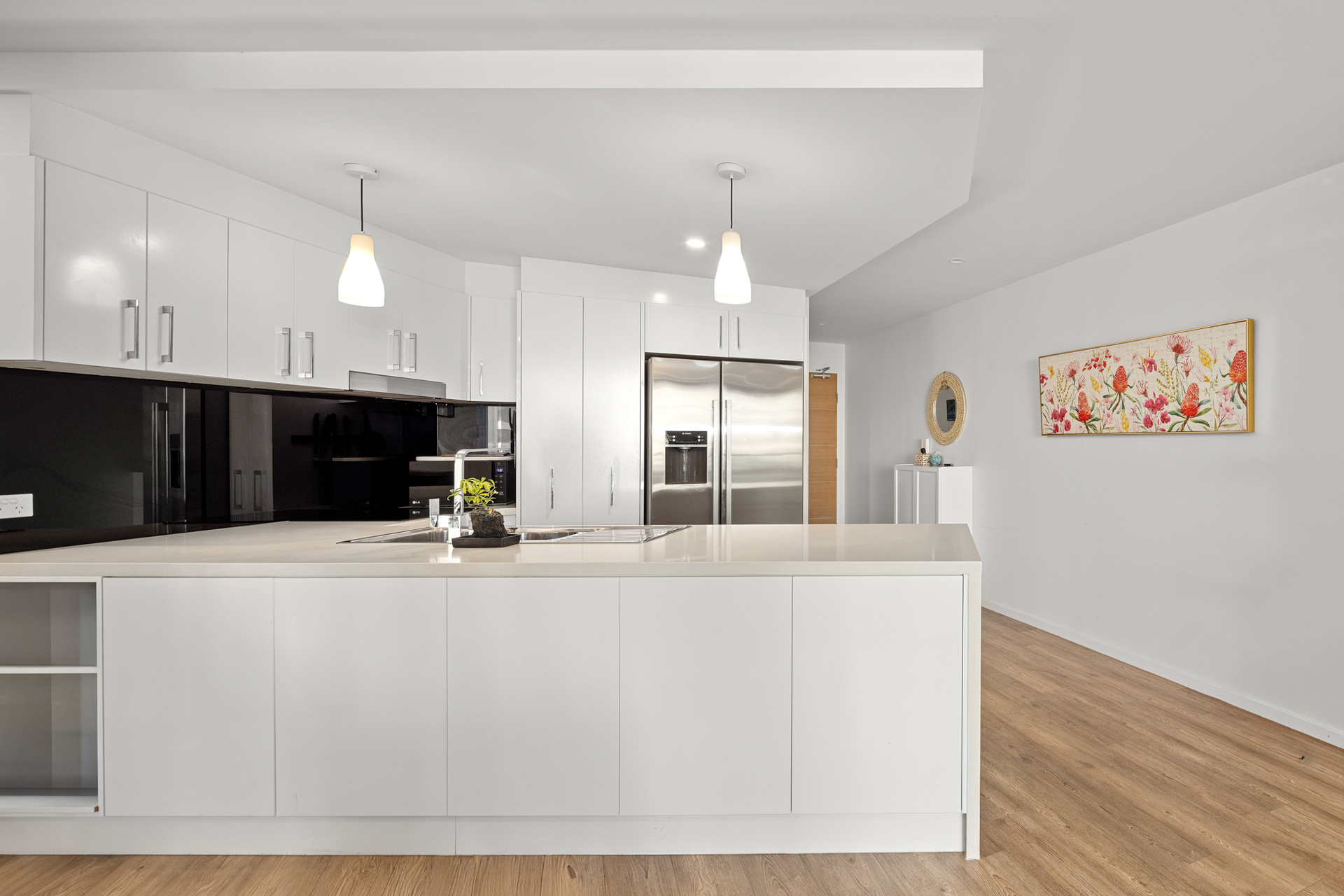 312 81 SUTTON STREET, REDCLIFFE QLD 4020 - Image 6