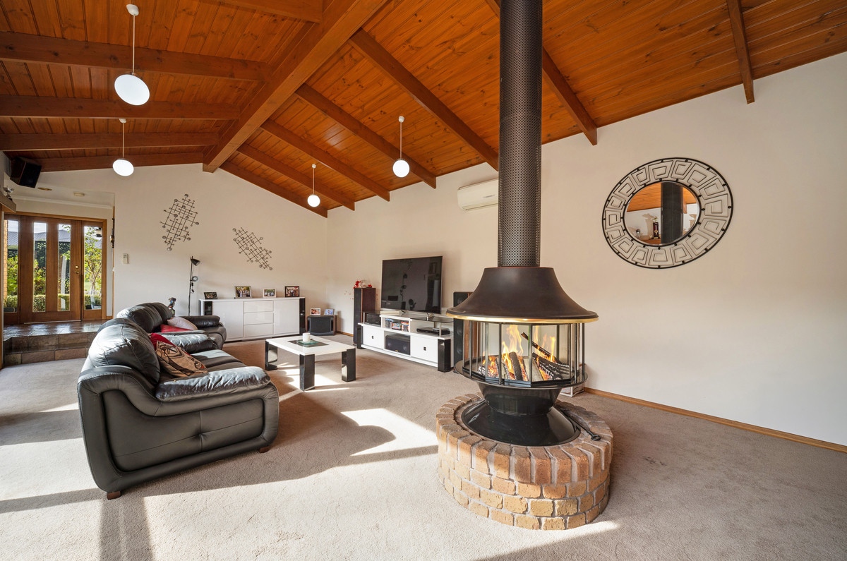6 Moodie Avenue, Hamilton, Vic, 3300 - Image 4
