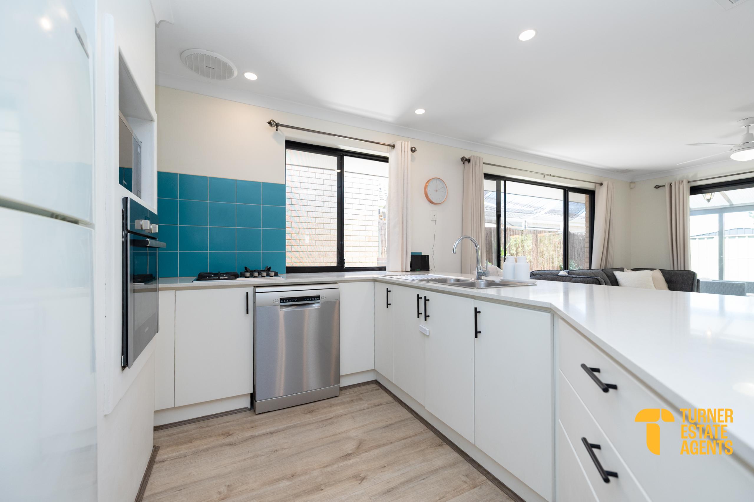 2 Tozer Loop, Atwell, WA 6164 - Image 10