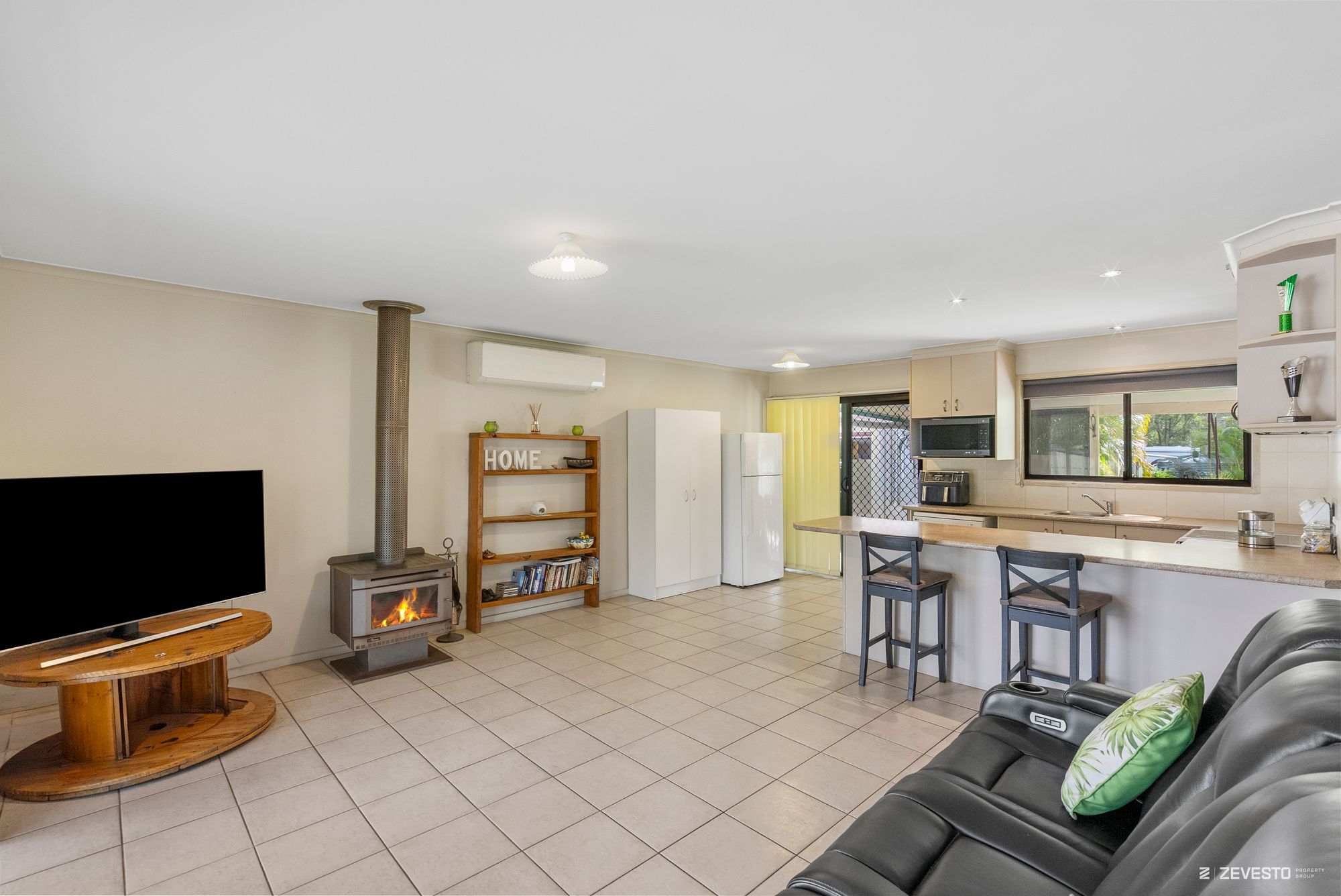 34 SHARON DRIVE, Eagleby QLD 4207 - Image 3