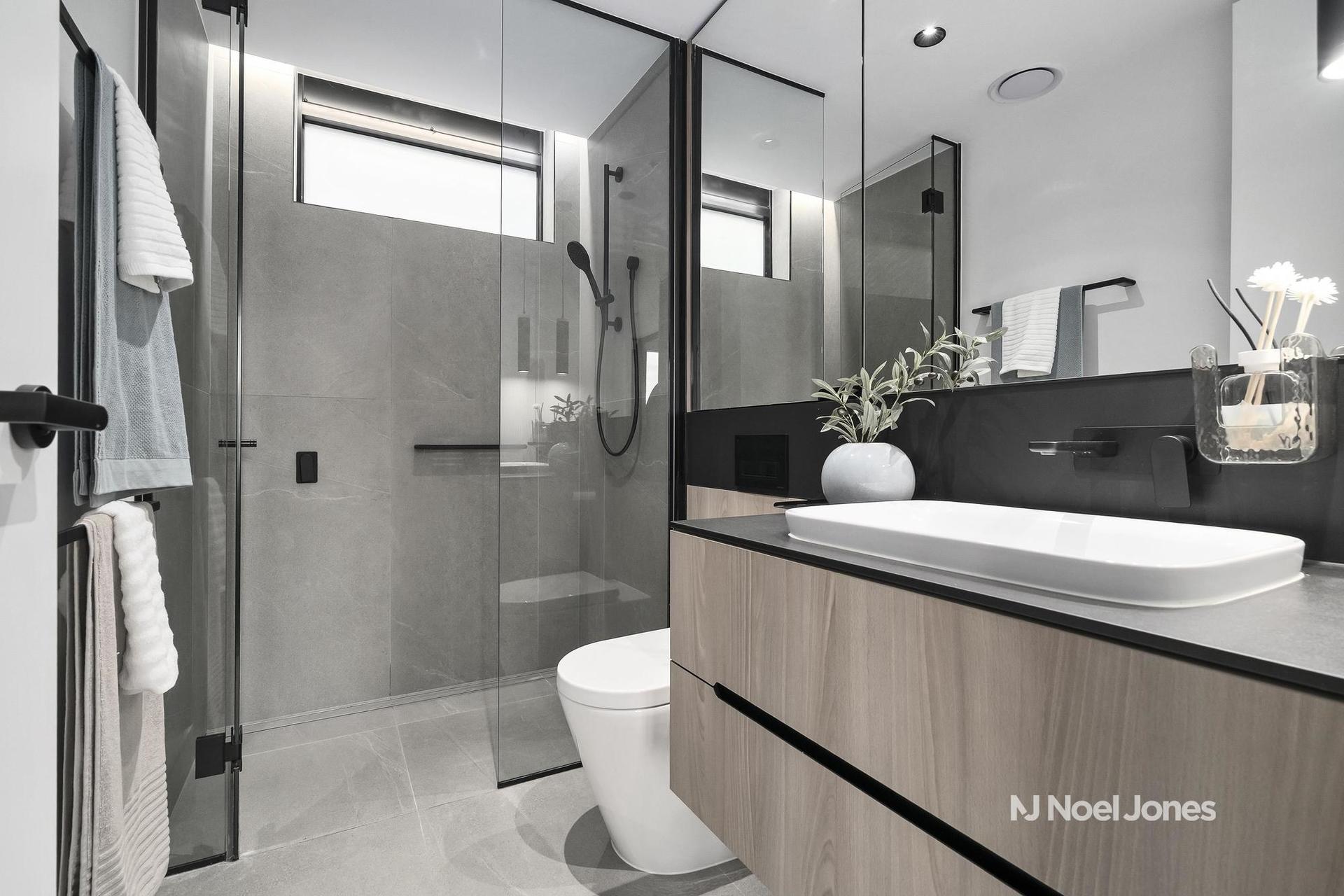 UNIT 605 112 HIGH STREET SOUTH, Kew VIC 3101 - Image 9