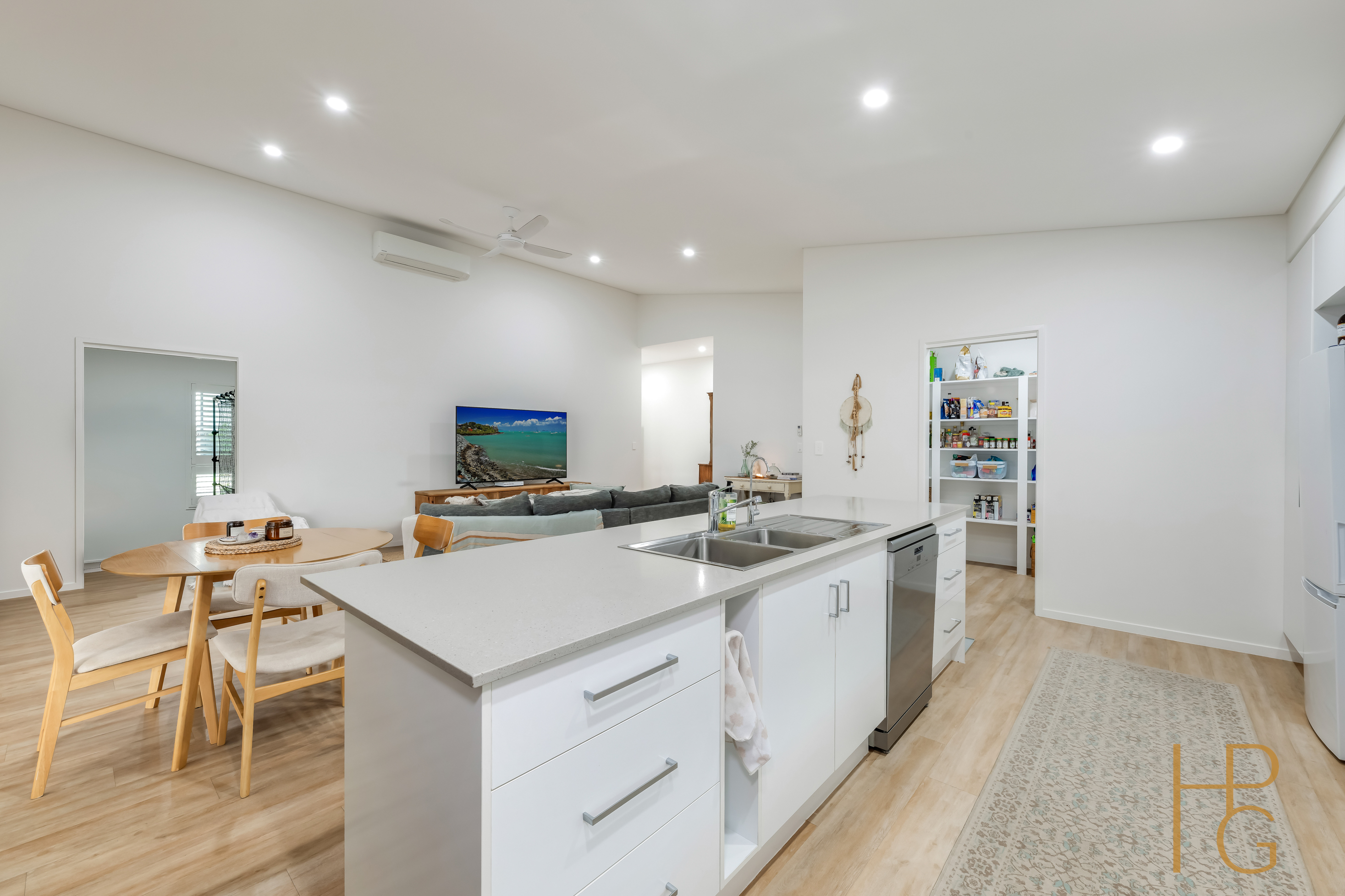 14 BEACHCOMBER PLACE, Bargara QLD 4670 - Image 7