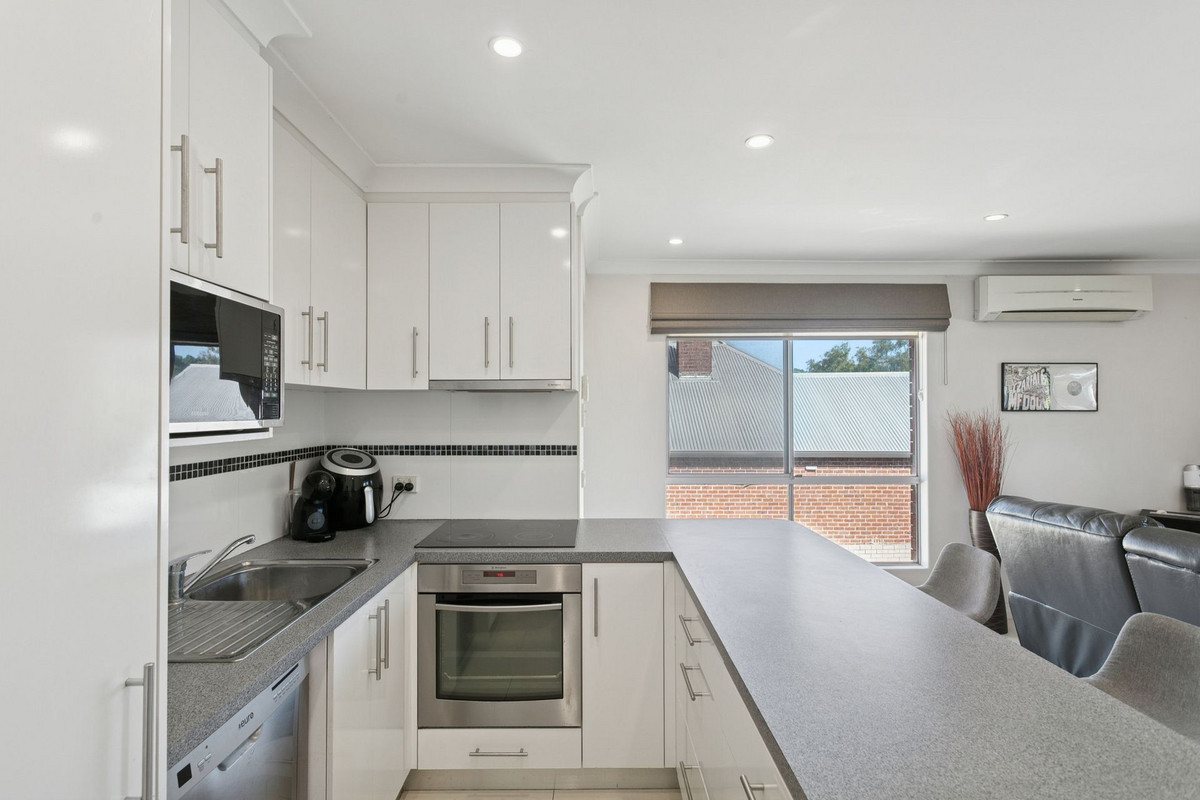 4/92 Seventh Avenue, Maylands, WA 6051 - Image 5