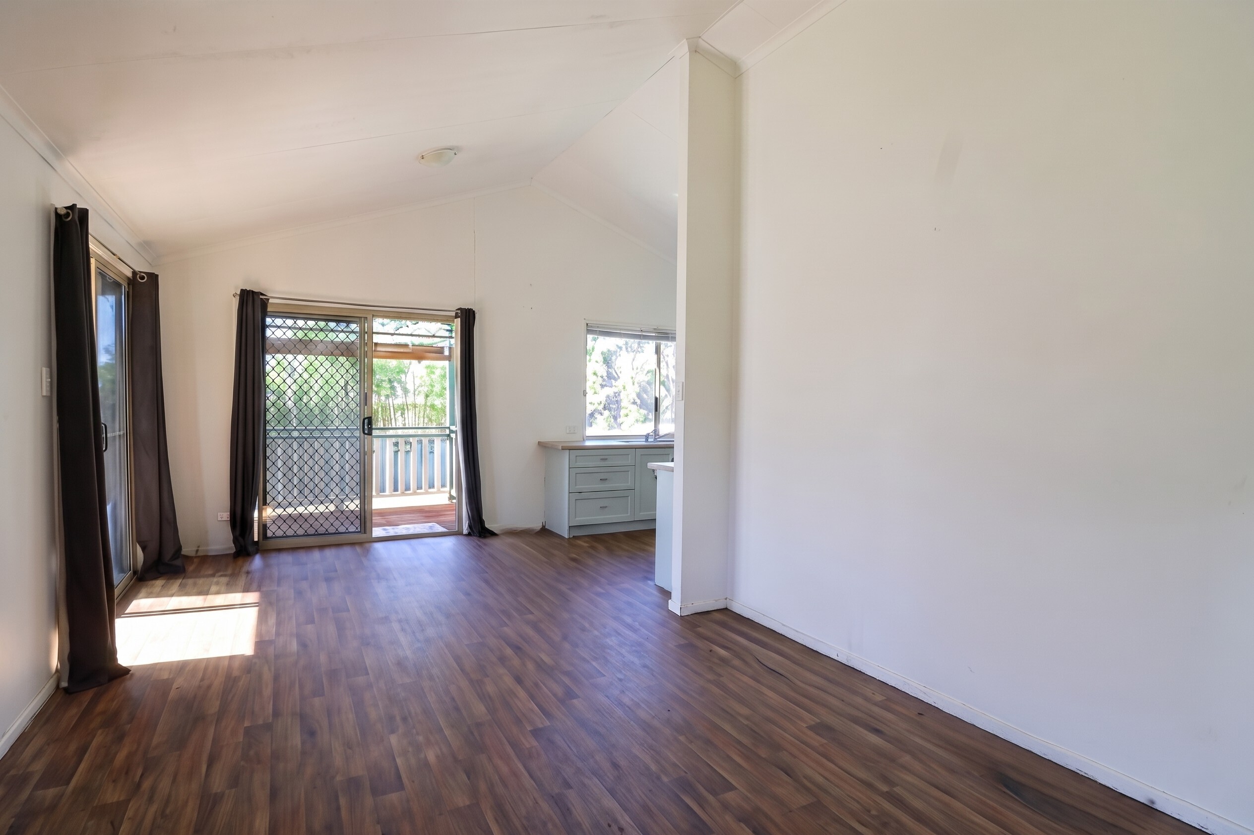 25 Main View Drive, Russell Island, Qld, 4184 - Image 9