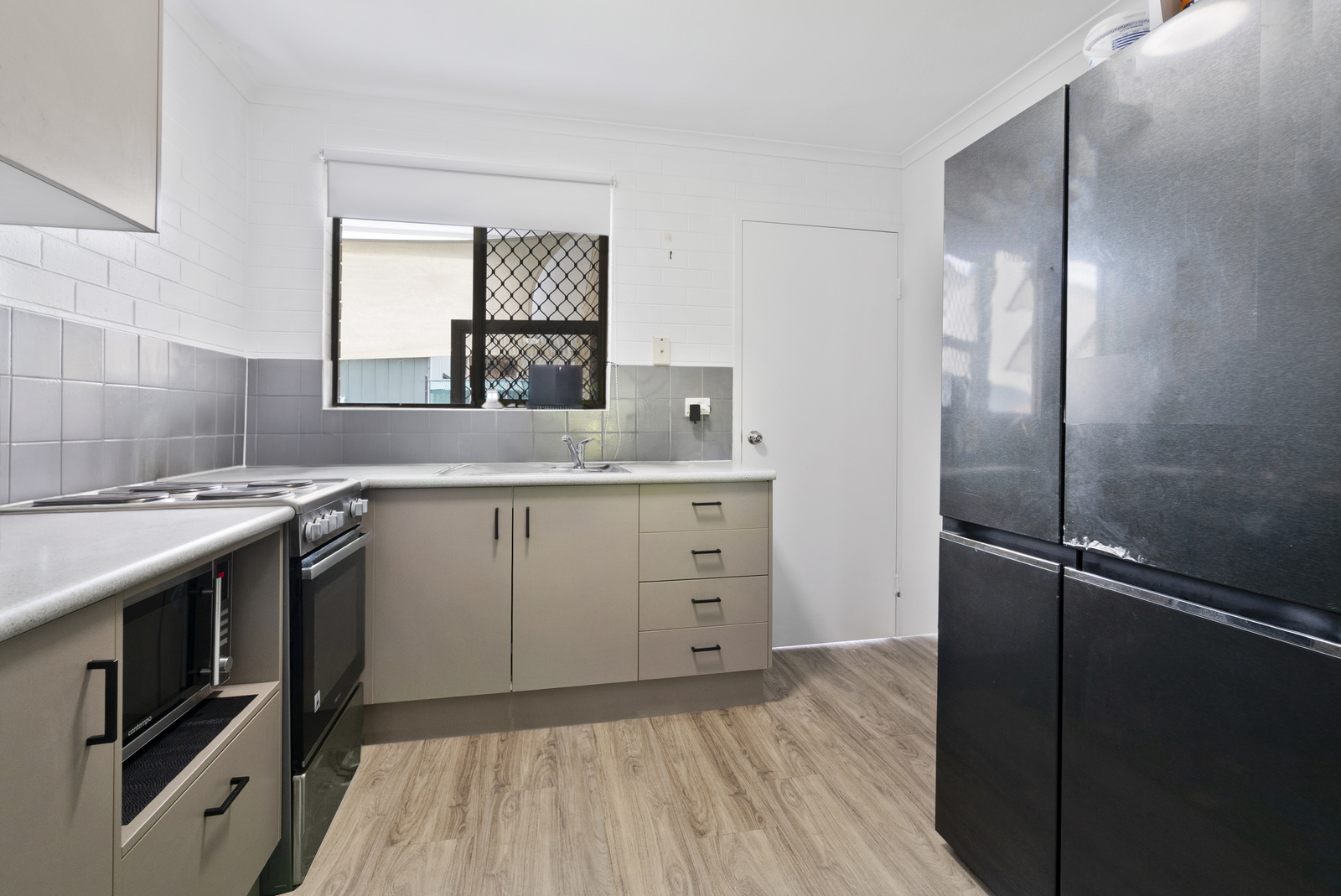 1 7 HONEYSUCKLE STREET, TWEED HEADS WEST NSW 2485 - Image 2