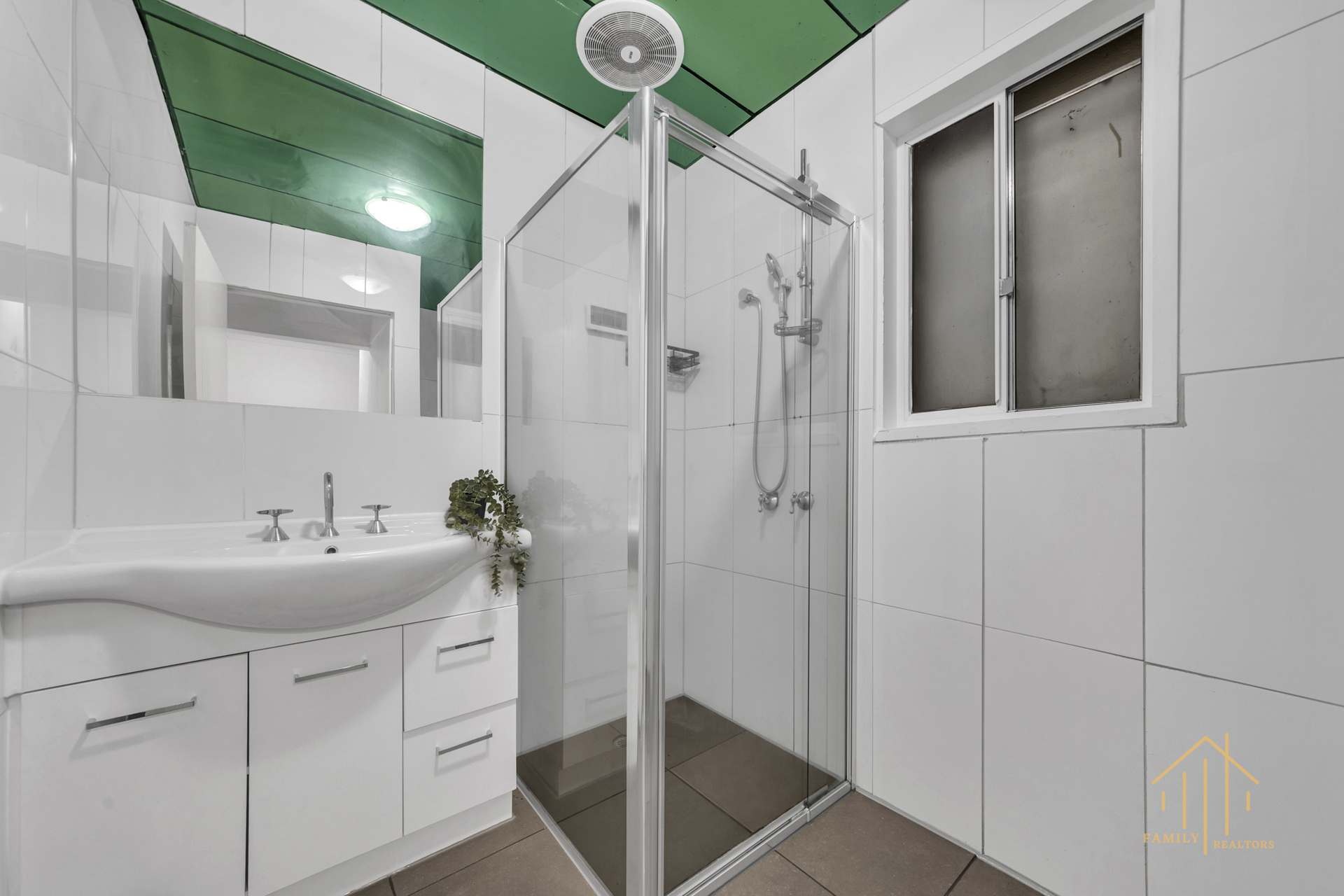 4-bedroom house at 7 Sunshine Street, Rowville, VIC 3178, Knox, Victoria
