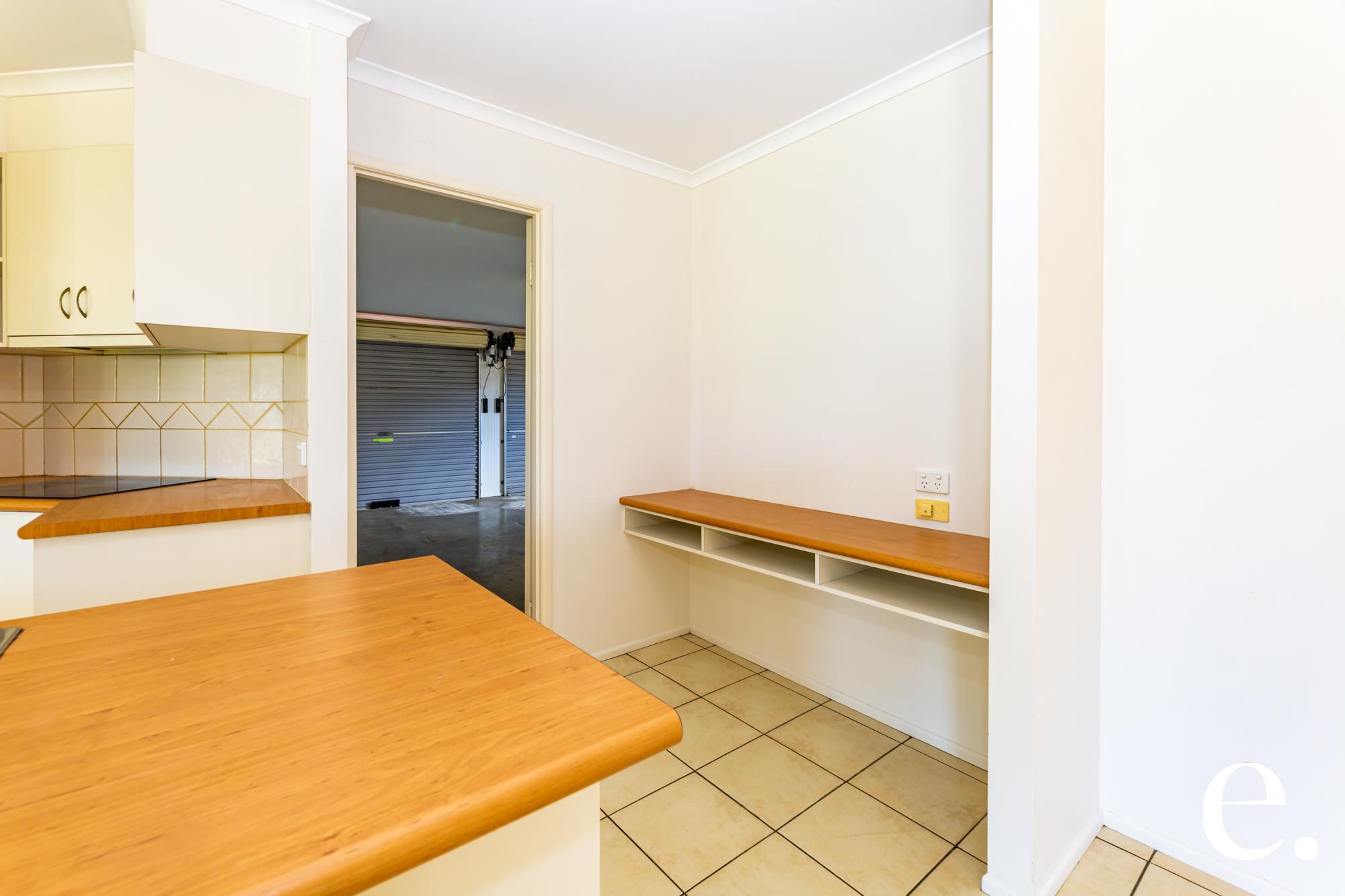 26 CHANCELLOR DRIVE, Avenell Heights QLD 4670 - Image 6